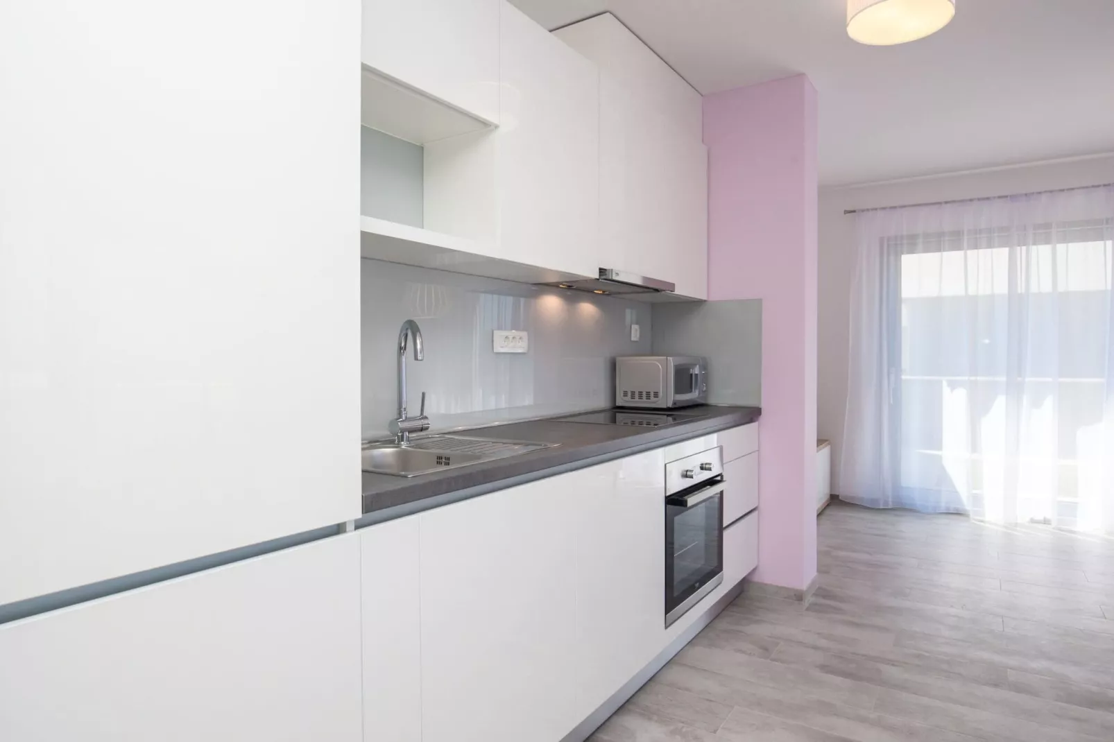 Apartments Dva Galeba - One Bedroom Apartment with Terrace (102)-Keuken