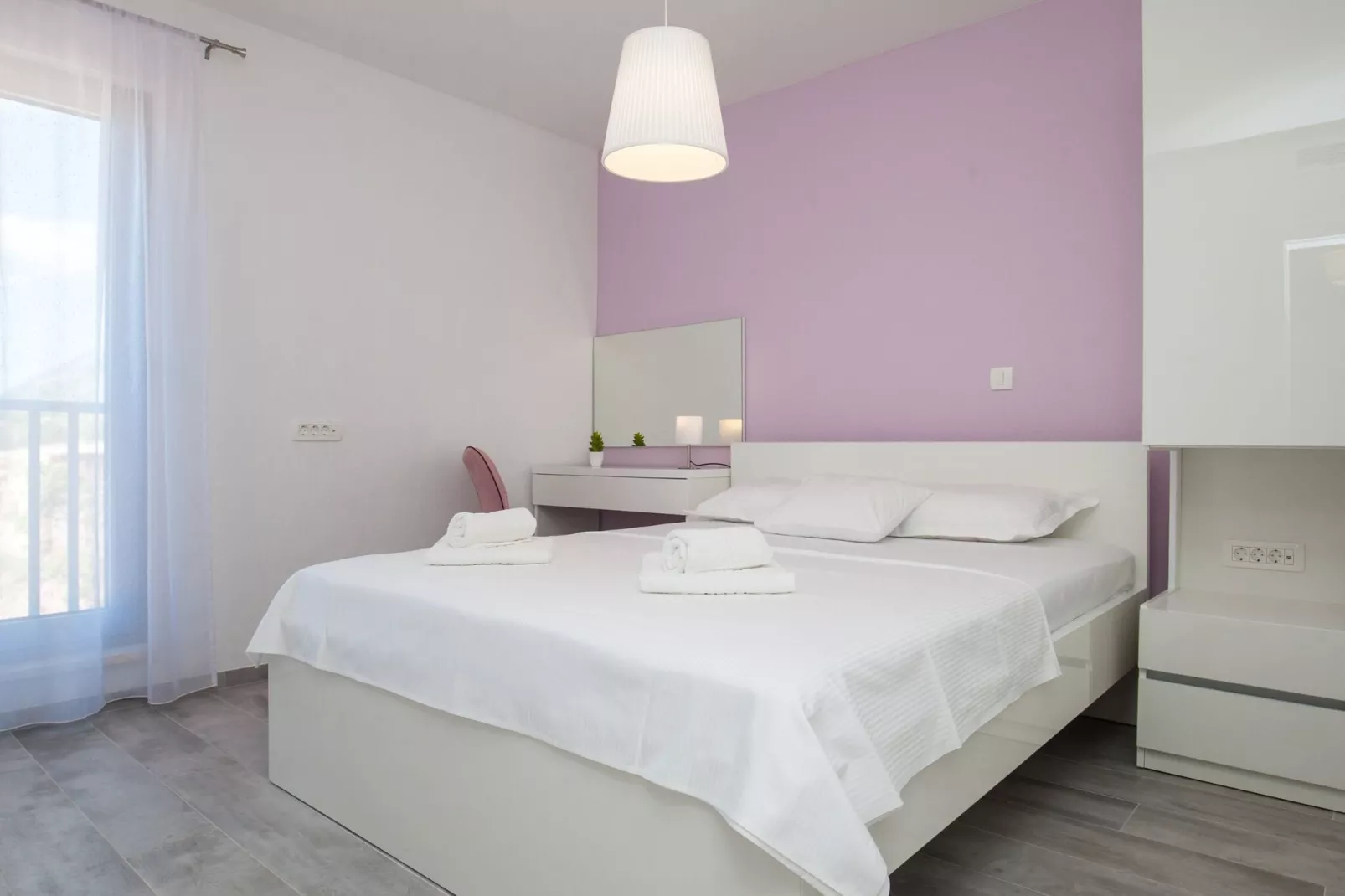 Apartments Dva Galeba - Standard One Bedroom Apartment (106)