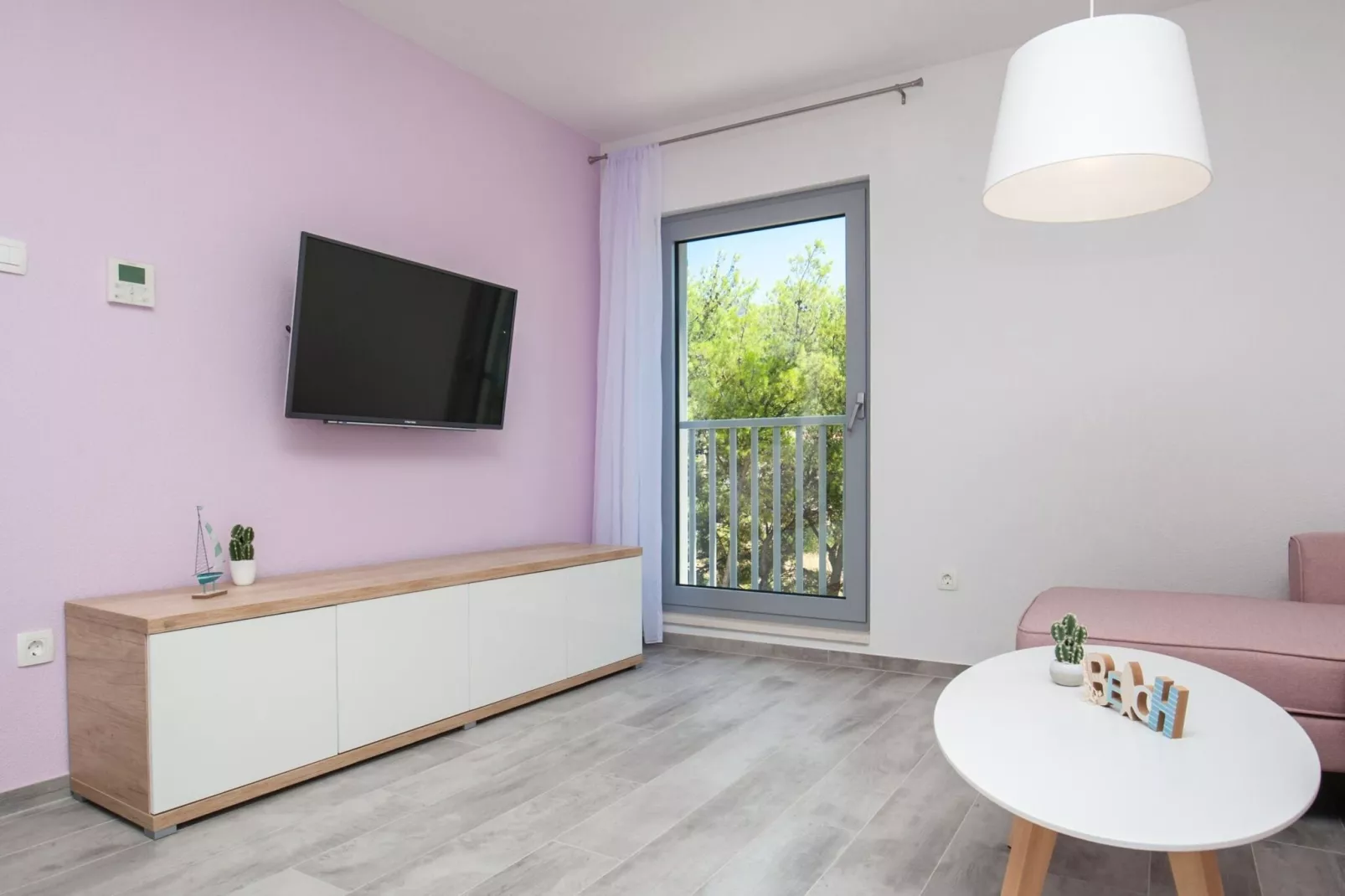 Apartments Dva Galeba - Standard One Bedroom Apartment with Sea View (203)