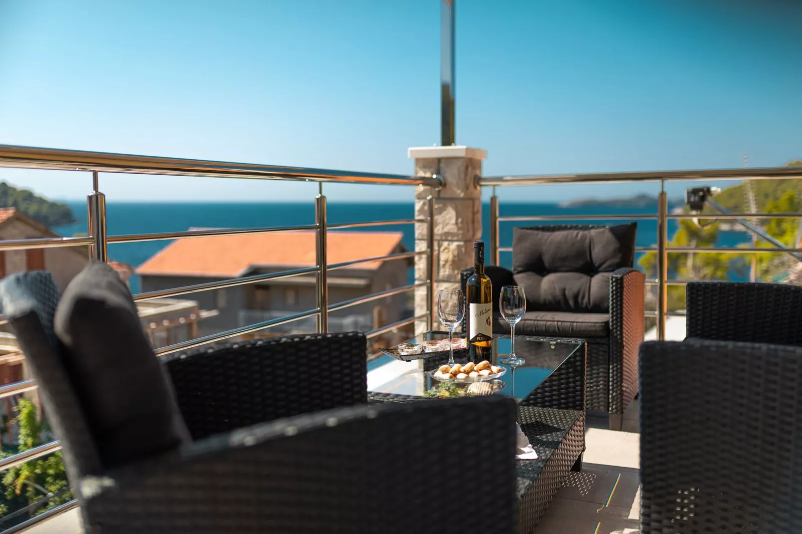 Fancy Apartments Dream - Comfort One Bedroom Apartment with Balcony and Sea View ( 1 )-Terrasbalkon