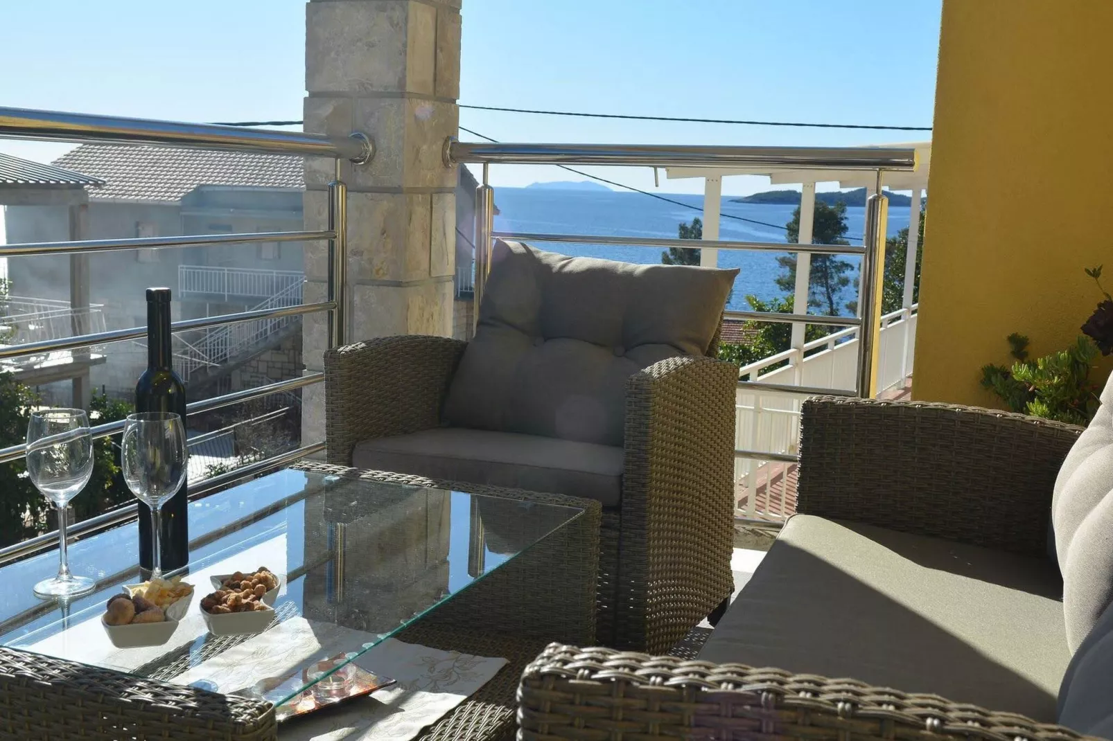 Fancy Apartments Dream - Deluxe One Bedroom Apartment with Balcony and Sea View ( 4 )-Terrasbalkon