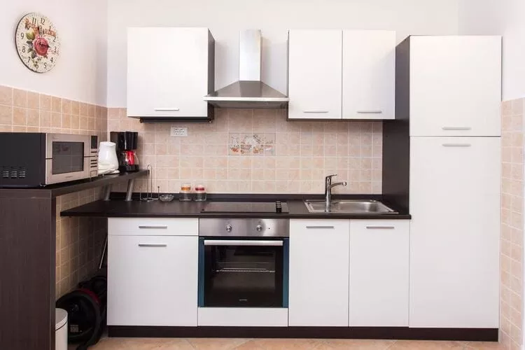 Nila's Place - One Bedroom Apartment-Keuken