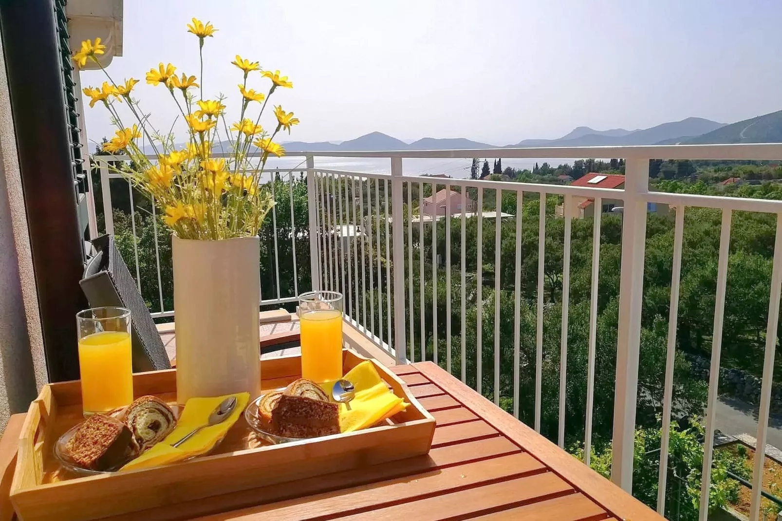 Apartments Kola - Two Bedroom Apartment with Balcony and Sea View (2)-Terrasbalkon