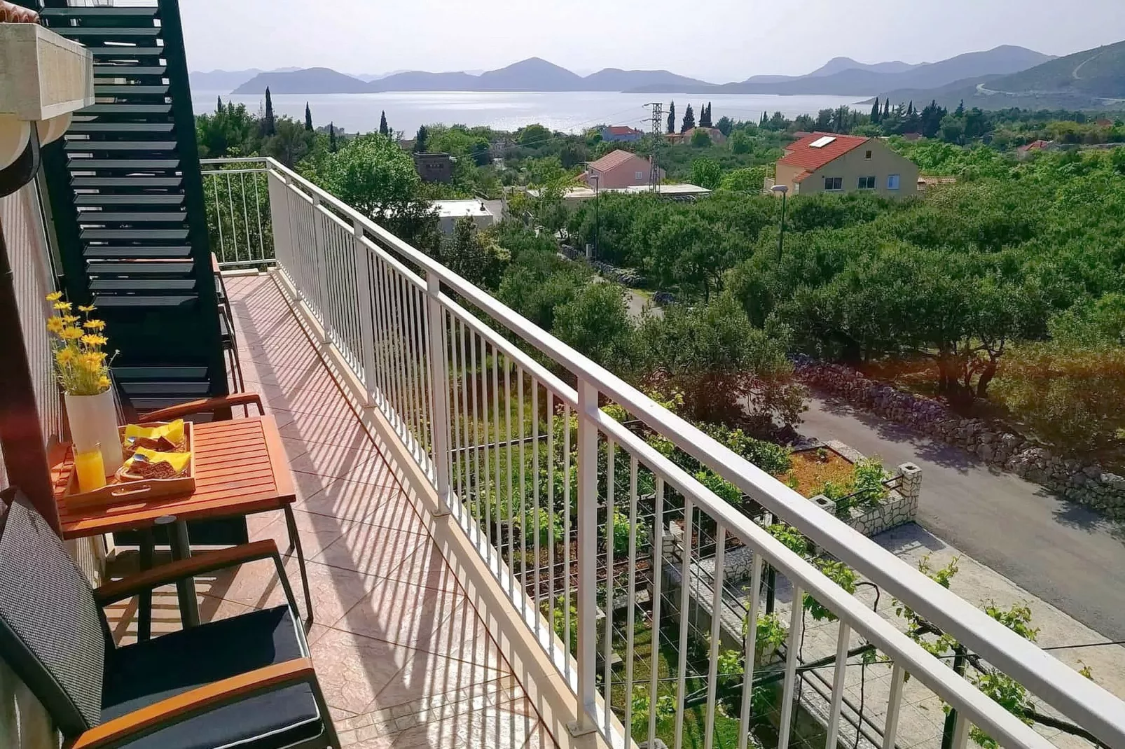 Apartments Kola - Two Bedroom Apartment with Balcony and Sea View (2)-Terrasbalkon