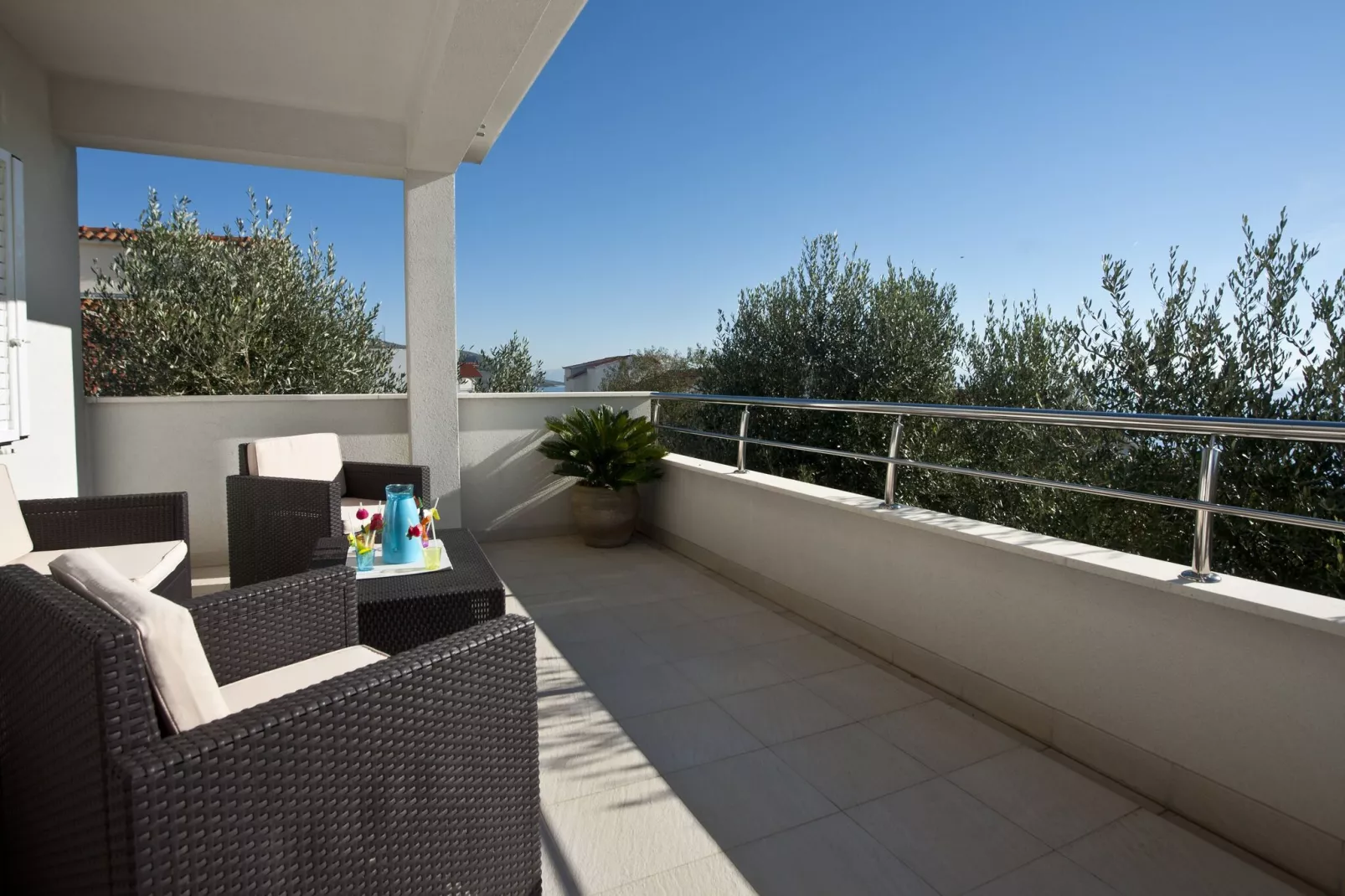 Holiday home  Ingrid - Four Bedroom Holiday Home with Pool-Terras