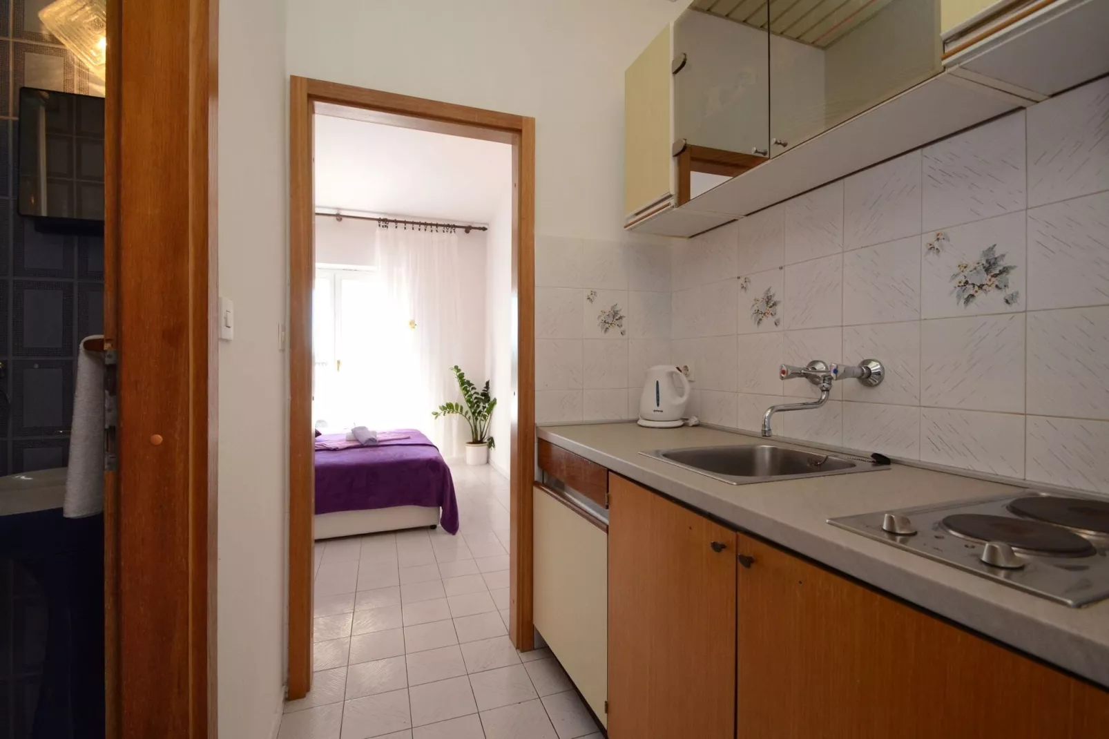 LaidBack Apartments - One Bedroom Apartment with Balcony and Sea View (Lavander)-Keuken