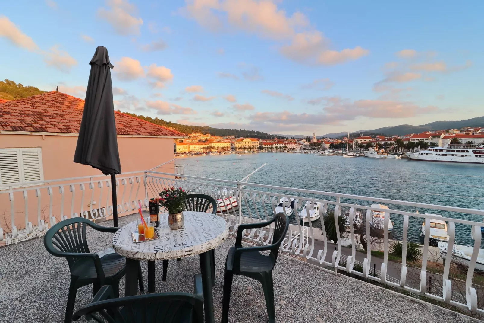 Seaside Apartment Franica-Two Bedroom Apartment with Terrace and Sea View-Terras