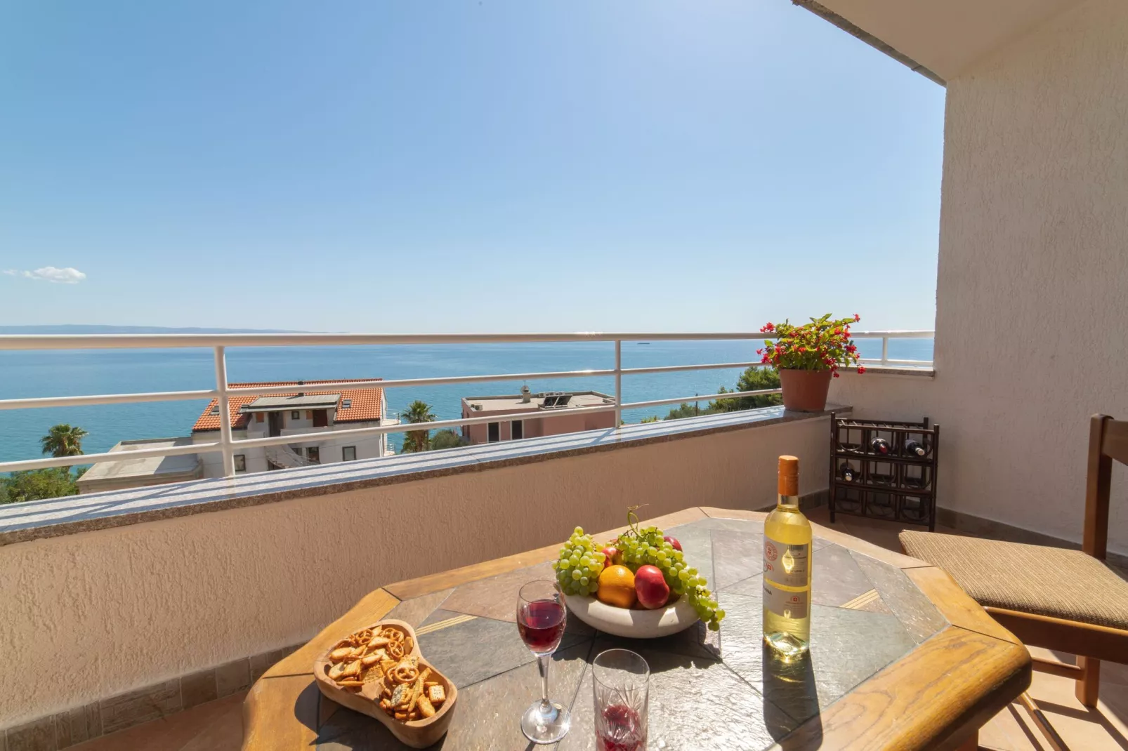 Apartments Sunrise ( Duilovo ) -Superior Three Bedroom Apartment with Sea View Terrace-Uitzicht