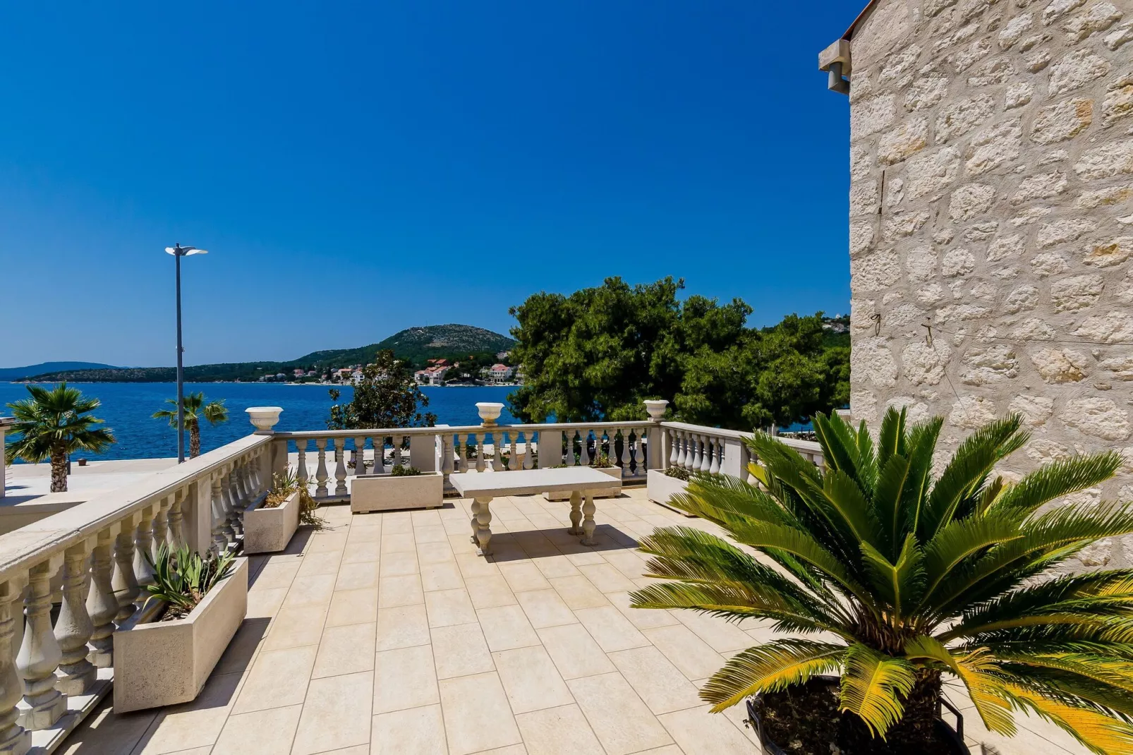 Villa Ro-Ma - Three Bedroom Villa with Terrace and Sea View-Terras