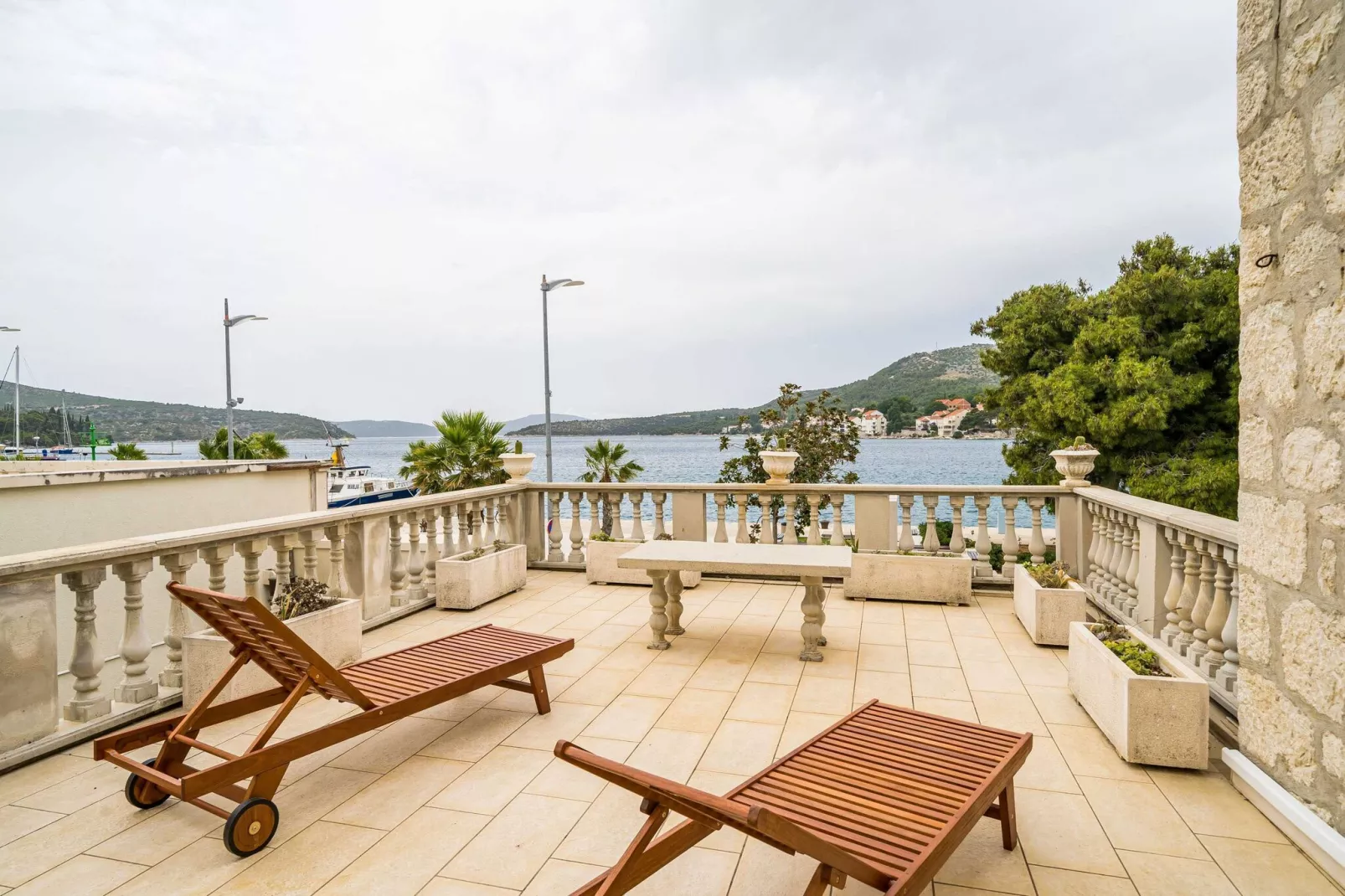 Villa Ro-Ma - Three Bedroom Villa with Terrace and Sea View-Terras