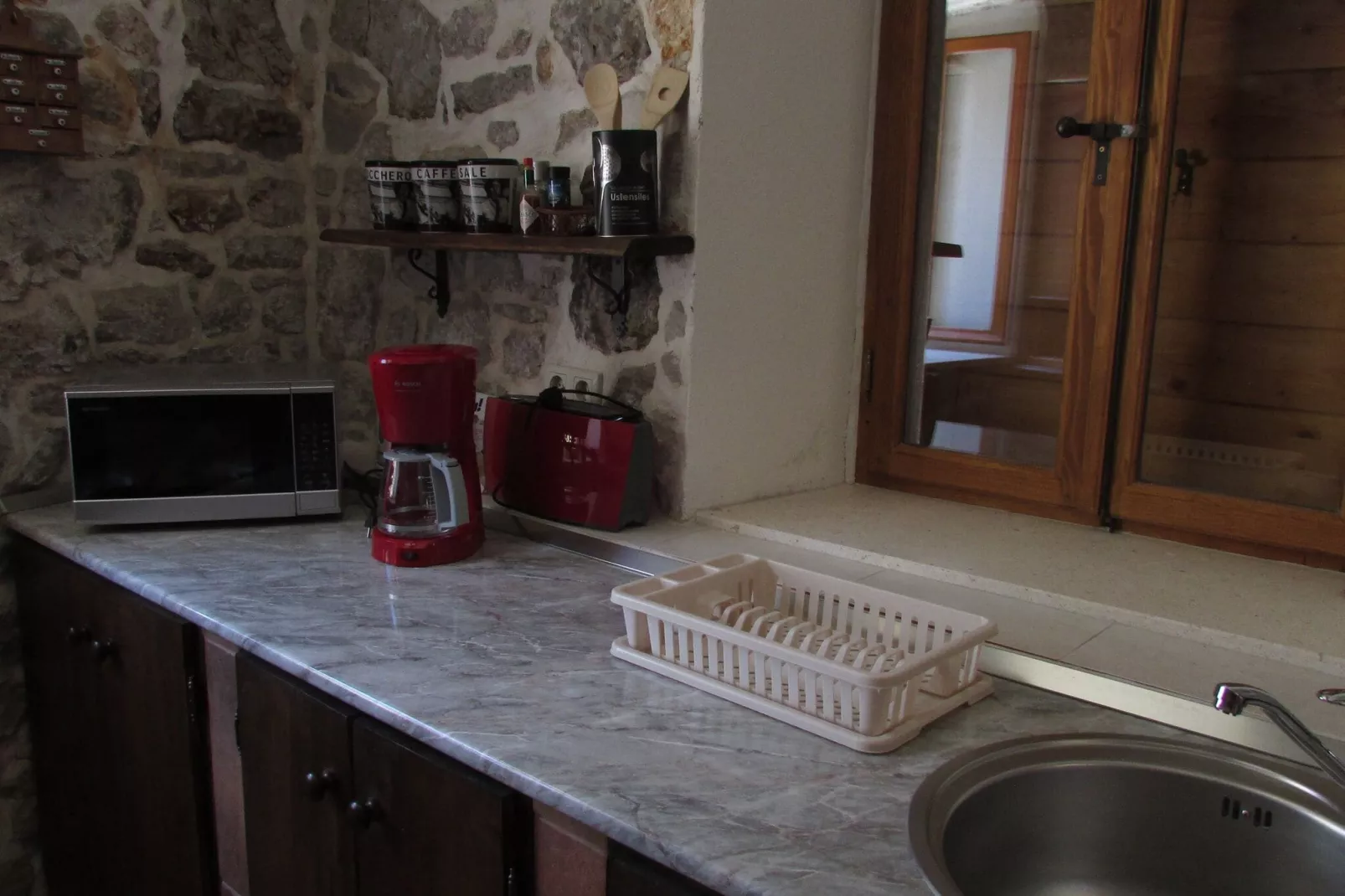 Holiday Home Stari Zoganj - Two Bedroom Holiday Home with Terrace and Swimming Pool-Keuken