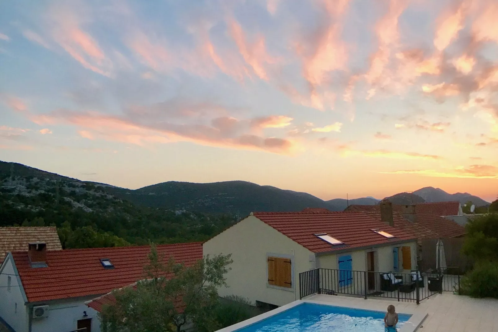 Holiday Home Stari Zoganj - Two Bedroom Holiday Home with Terrace and Swimming Pool-Uitzicht