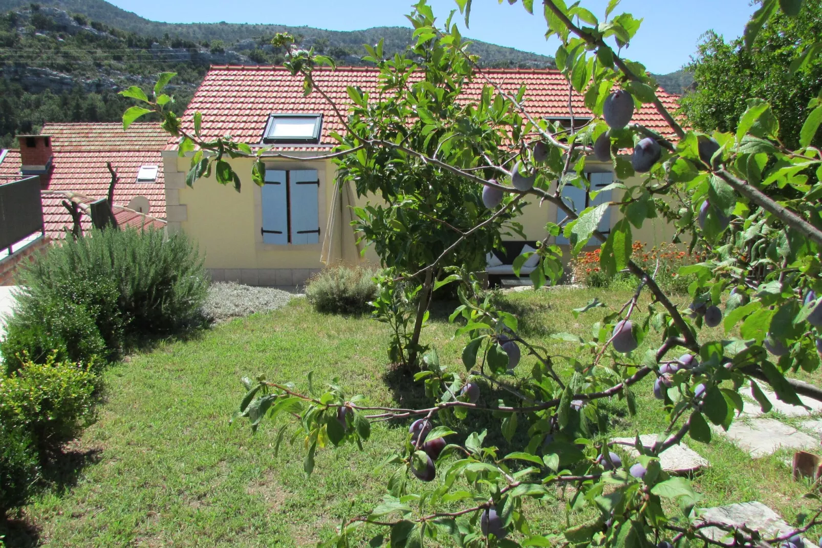 Holiday Home Stari Zoganj - Two Bedroom Holiday Home with Terrace and Swimming Pool-Terras