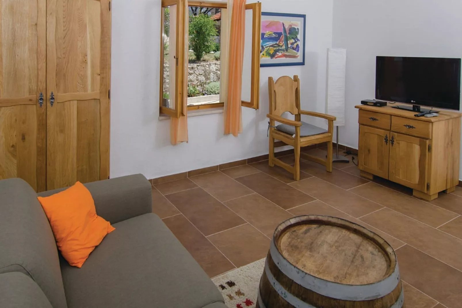 Holiday Home Stari Zoganj - Two Bedroom Holiday Home with Terrace and Swimming Pool-Binnen