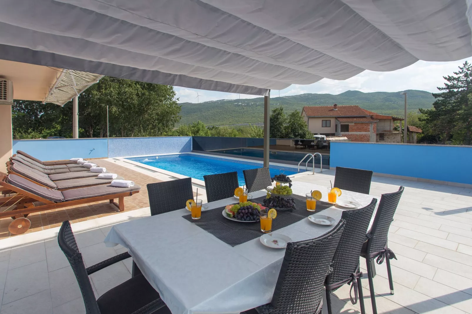 Villa Tomic - Four-Bedroom Villa with Private Pool-Terras