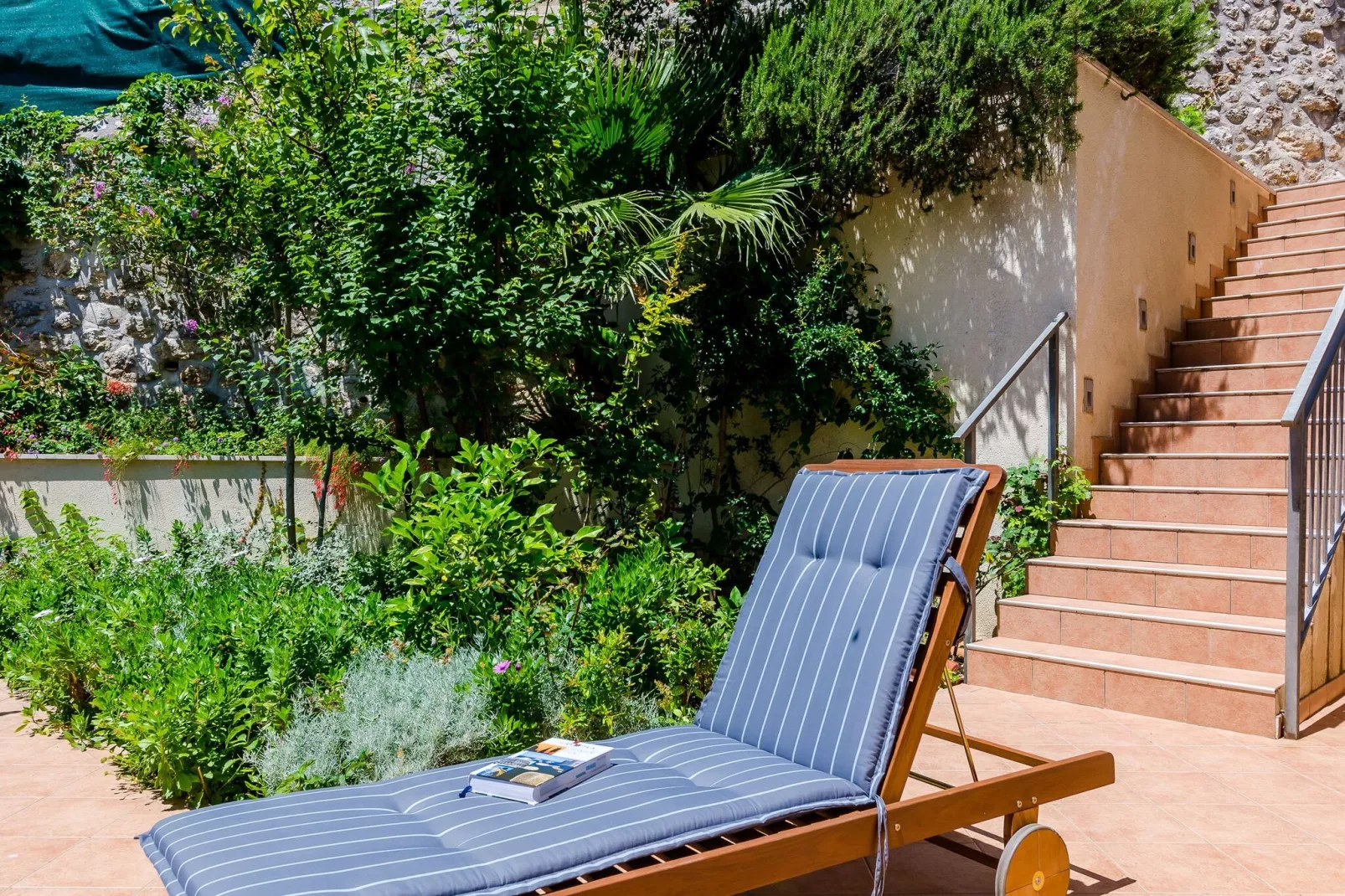 Private Garden Apartment Dubrovnik - Two-Bedroom Apartment with Garden and Terrace-Terras