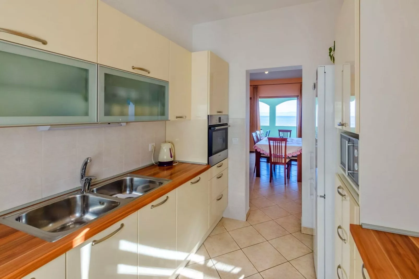 Seafront Holiday Home Marija-Three Bedroom Holiday Home with Sea View-Keuken