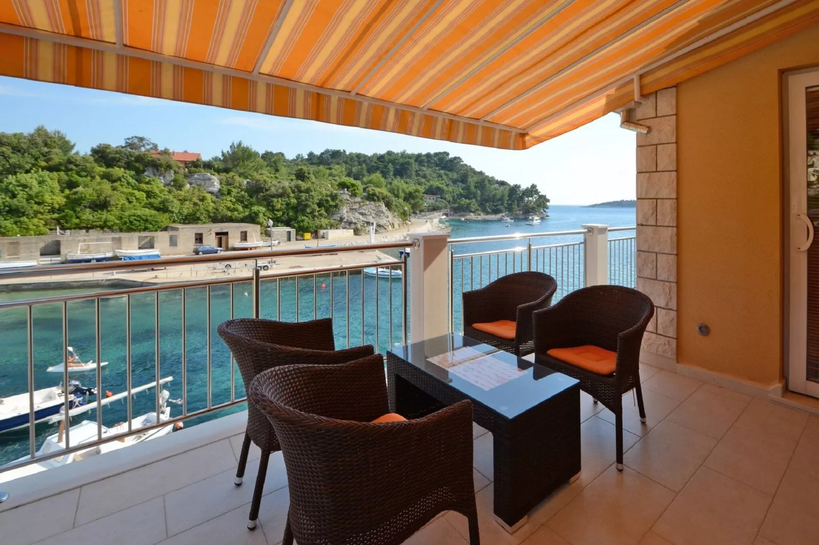 Apartments Korčula - Standard Two Bedroom Apartment with Terrace and Sea View (Seashell)