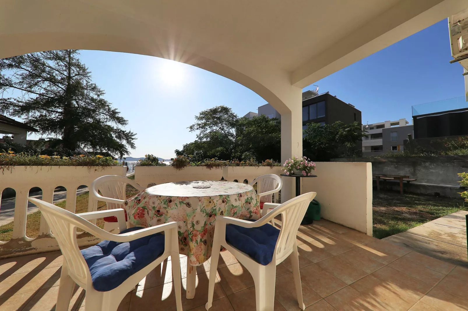 Apartments Melita - Comfort Two Bedroom Apartment with Terrace and Sea View (A2)