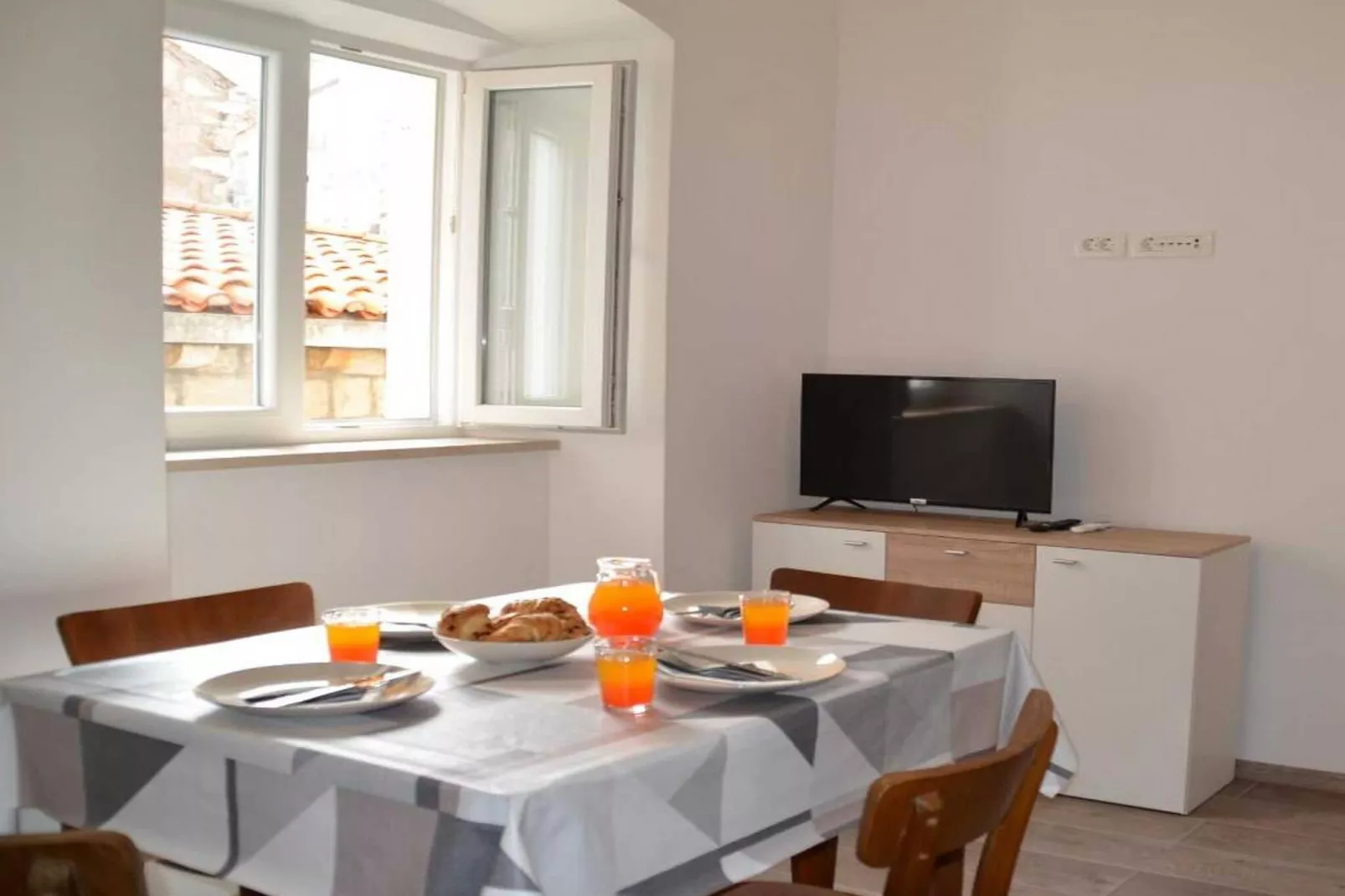 PK Apartments - Dubrovnik - Two Bedroom Apartment with city view 1