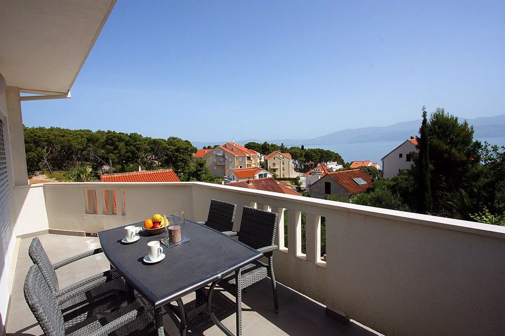 Apartments Tomy - One Bedroom Apartment with Balcony and Sea view (Apartment 1)