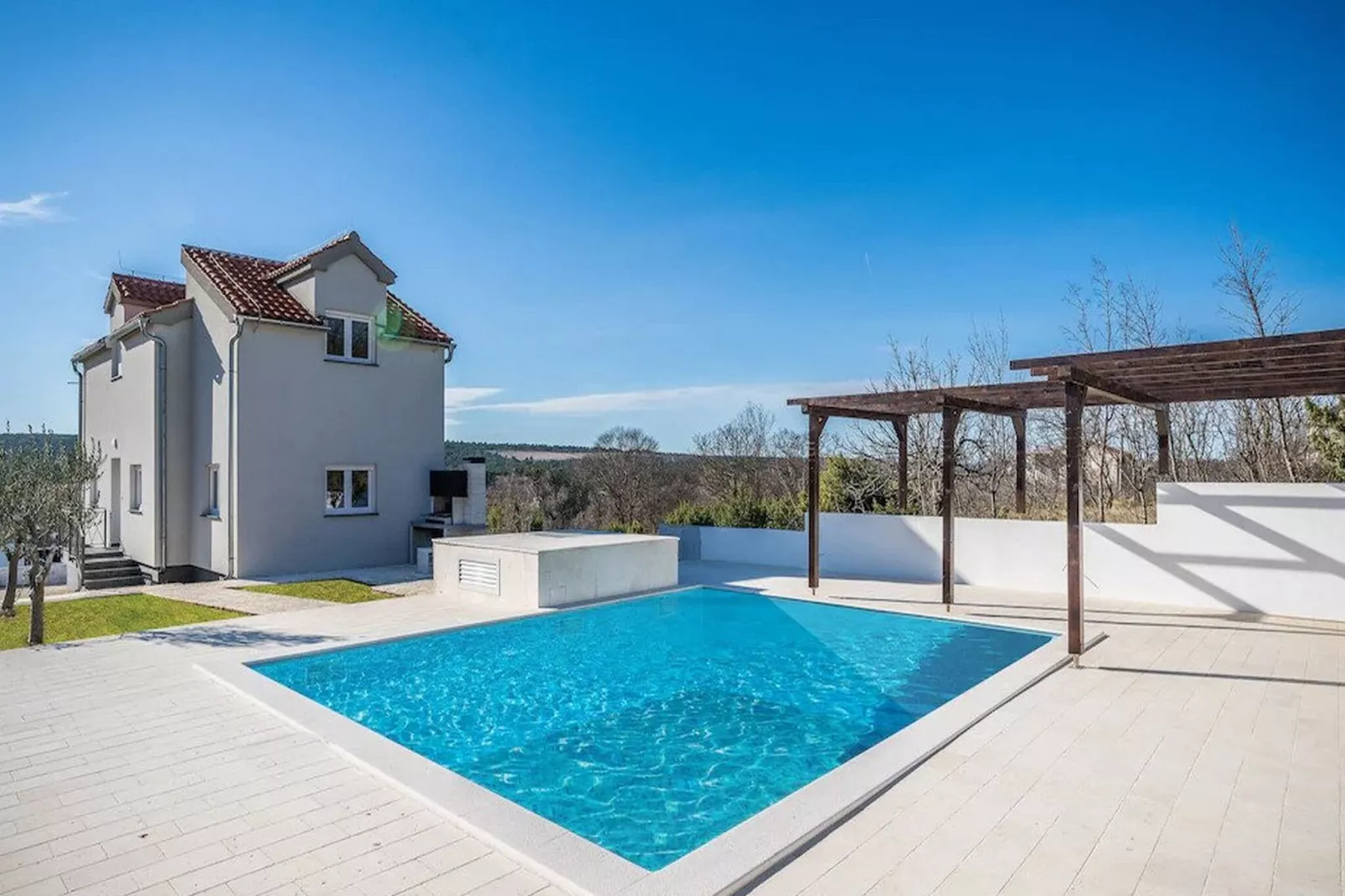 Villa Camellia - Two Bedroom Villa with swimming pool