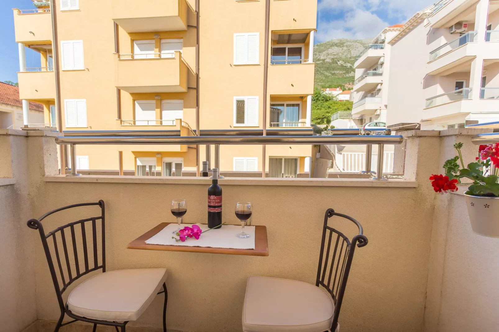 Apartment Marina Obod - One Bedroom Apartment with Balcony-Terrasbalkon