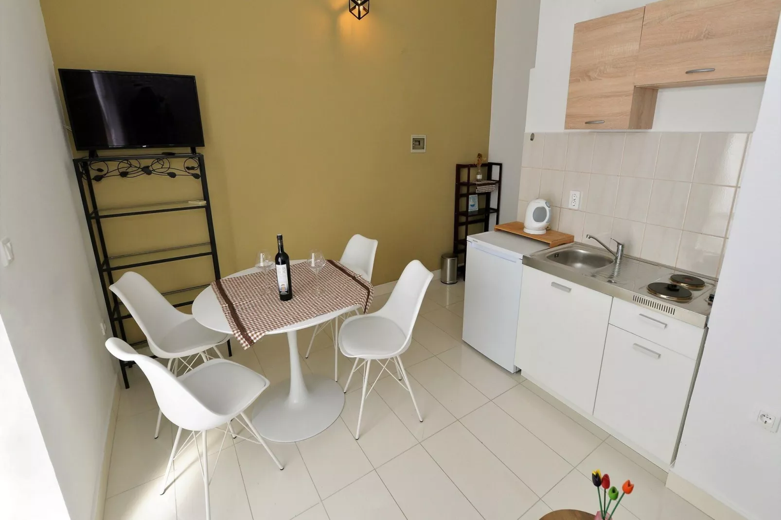 Apartments Helena - One bedroom apartment with Balcony and Sea View - A1-Buitenlucht