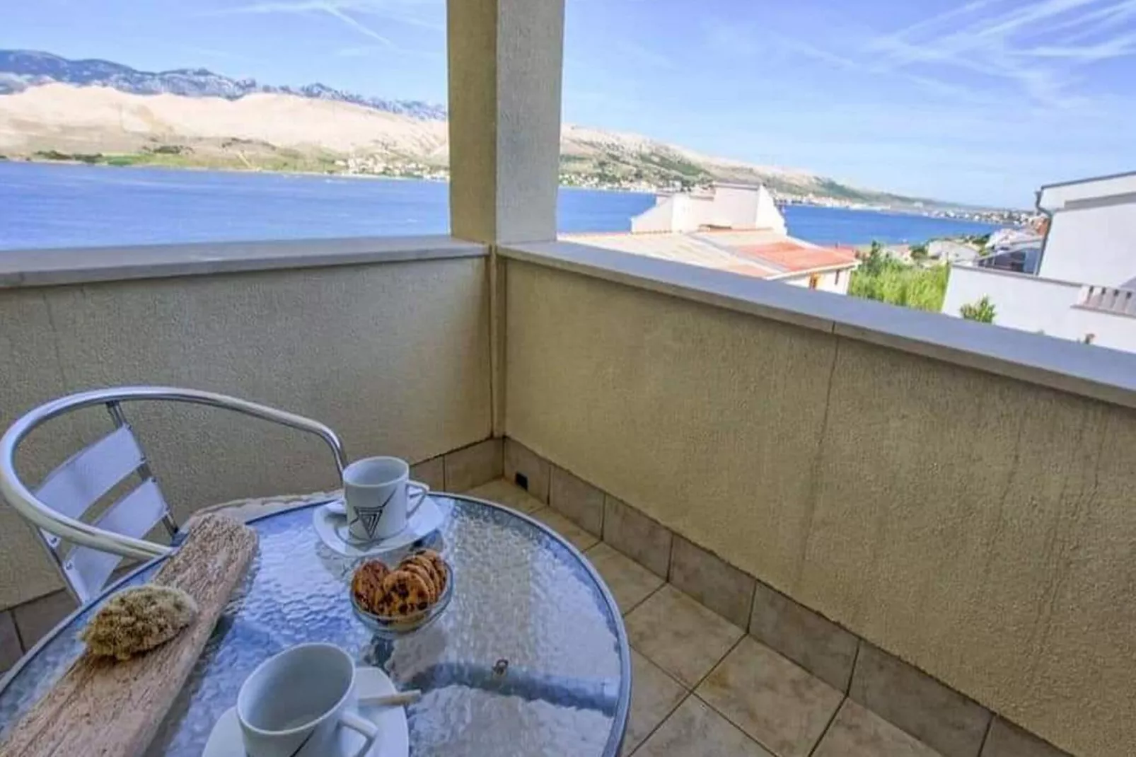 Apartment La Eva Pag - One Bedroom Apartment with Balcony and Sea view-Terrasbalkon