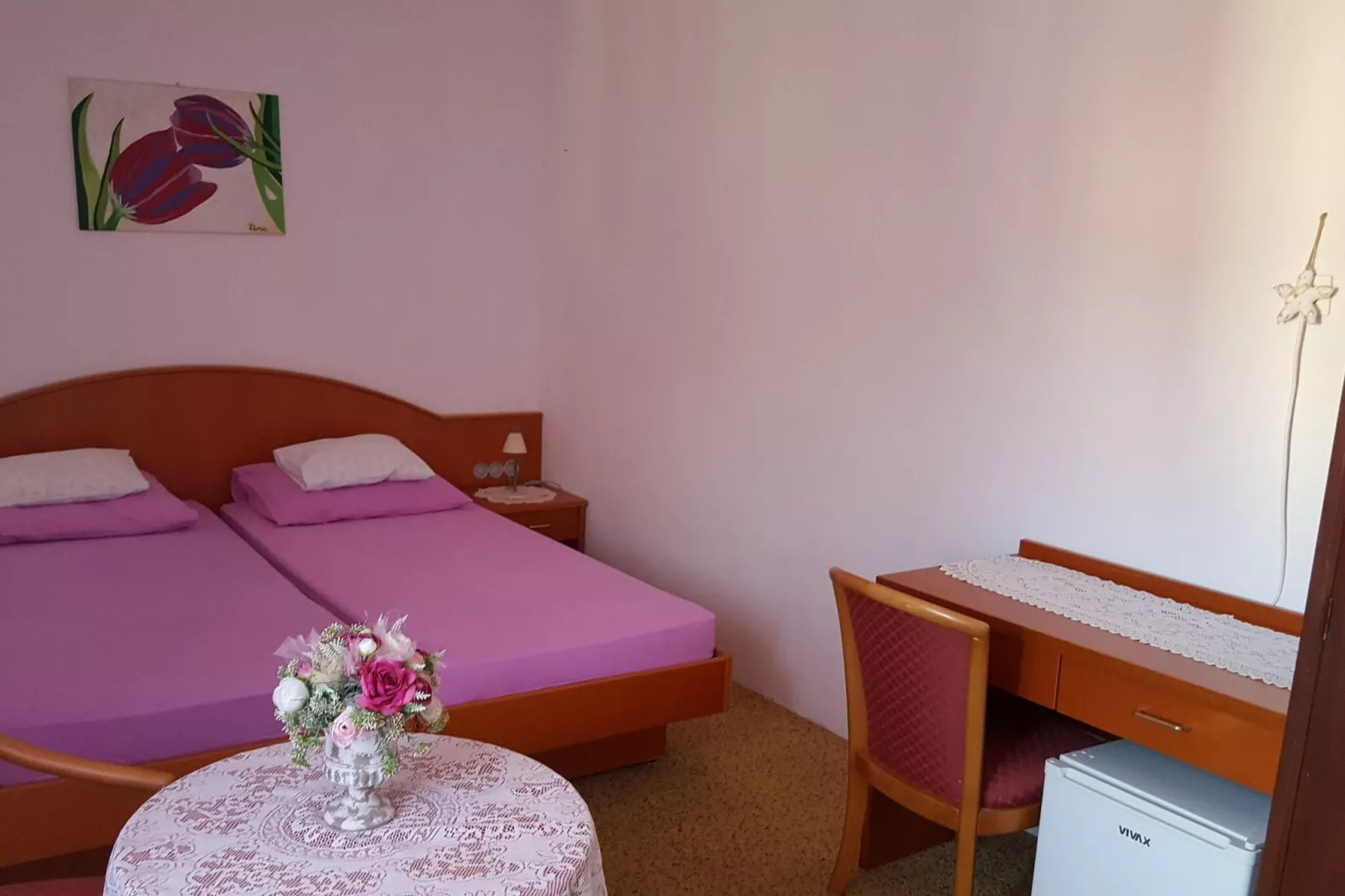 Rooms Milena - Double or Twin Room with External Private Bathroom