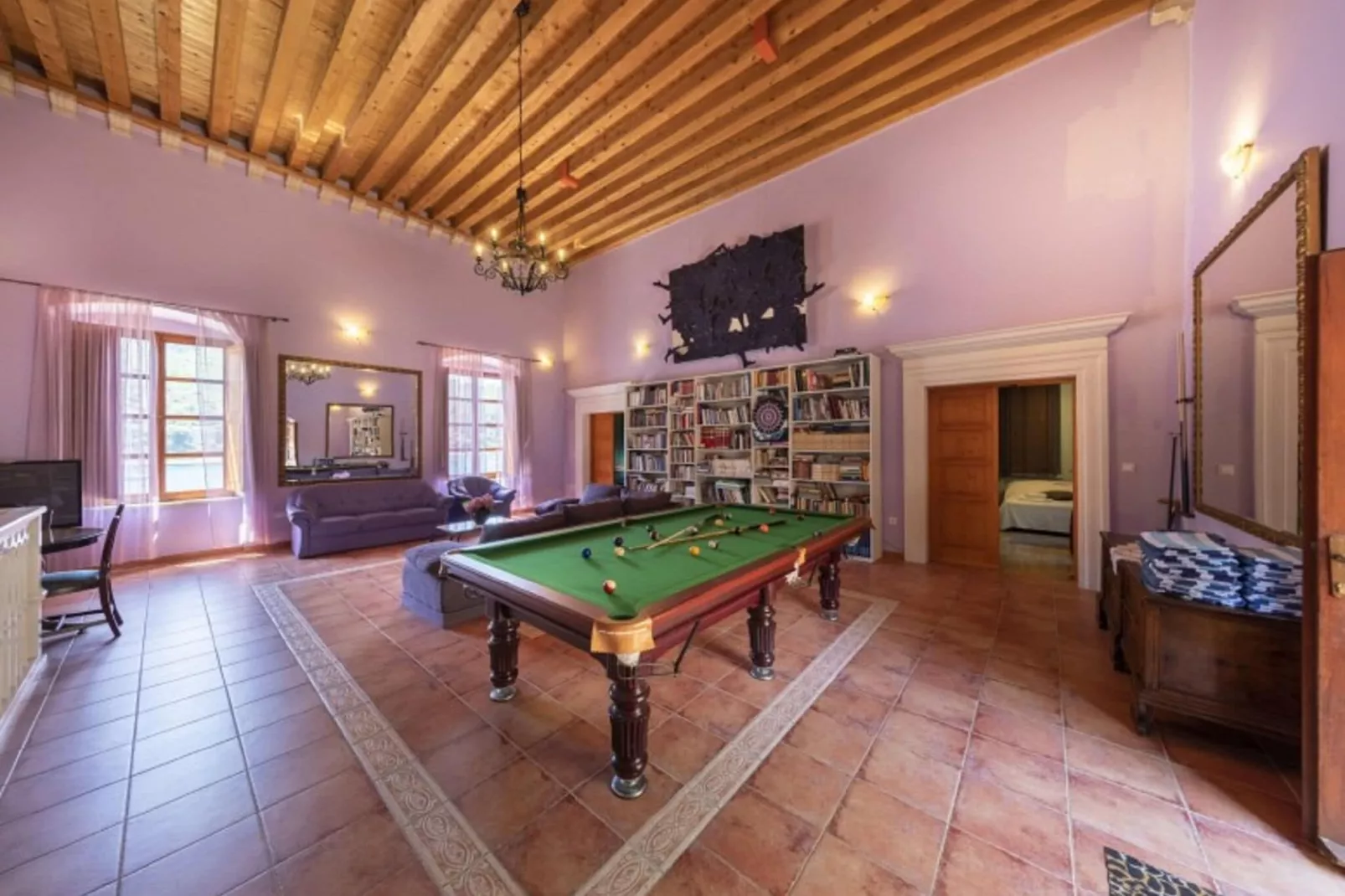 Villa Gradi-Five Bedroom Villa with outdoor Pool