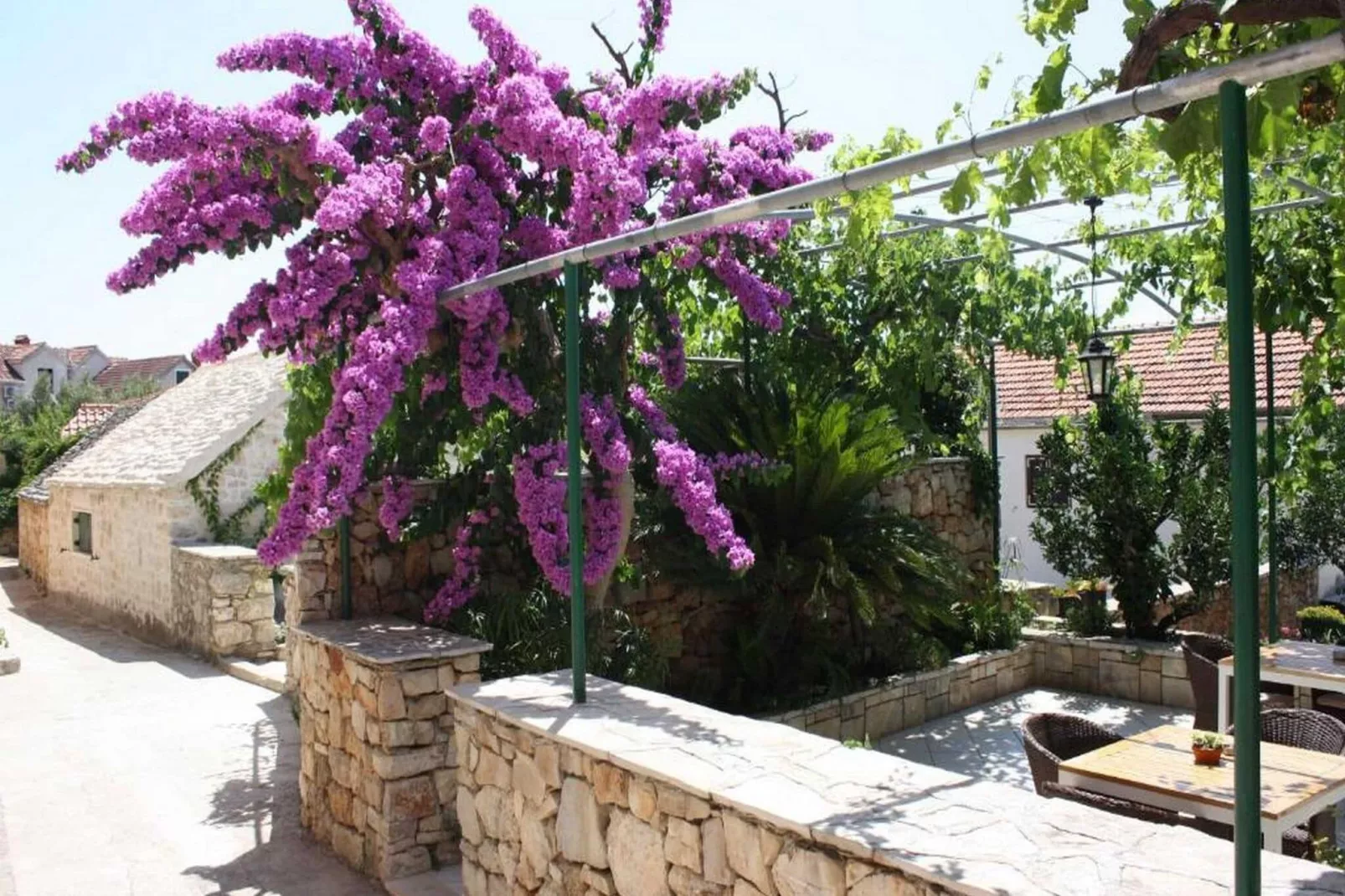 Apartments Paloc - Bungalow with Garden view-Buitenlucht