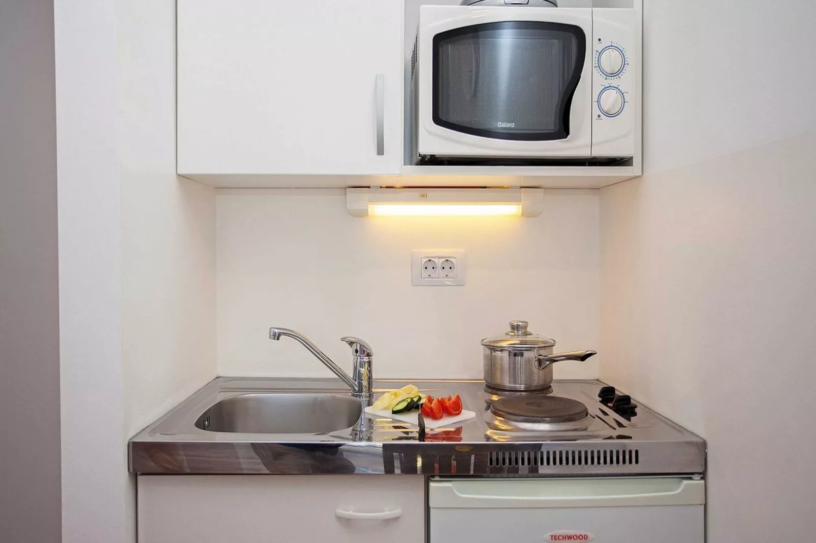 Apartments Maro & Baro - Studio apartment with shared Terrace (Baro)