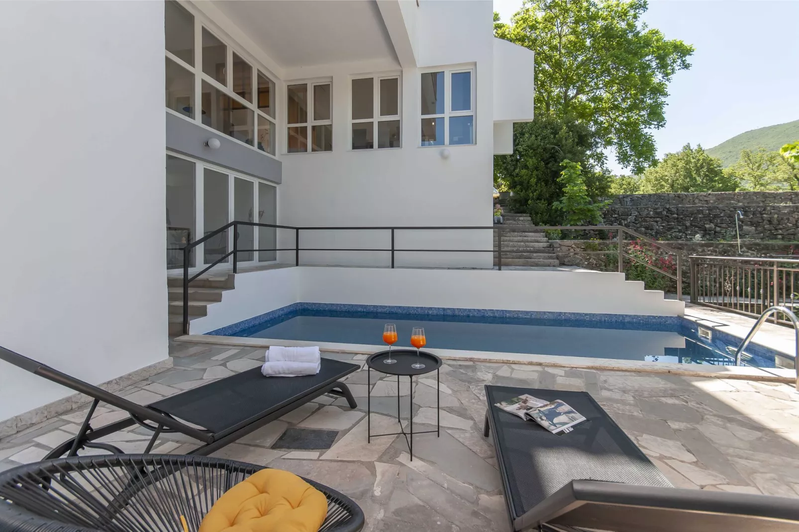 Villa Green Castle - Five bedroom villa with swimming pool-Zwembad