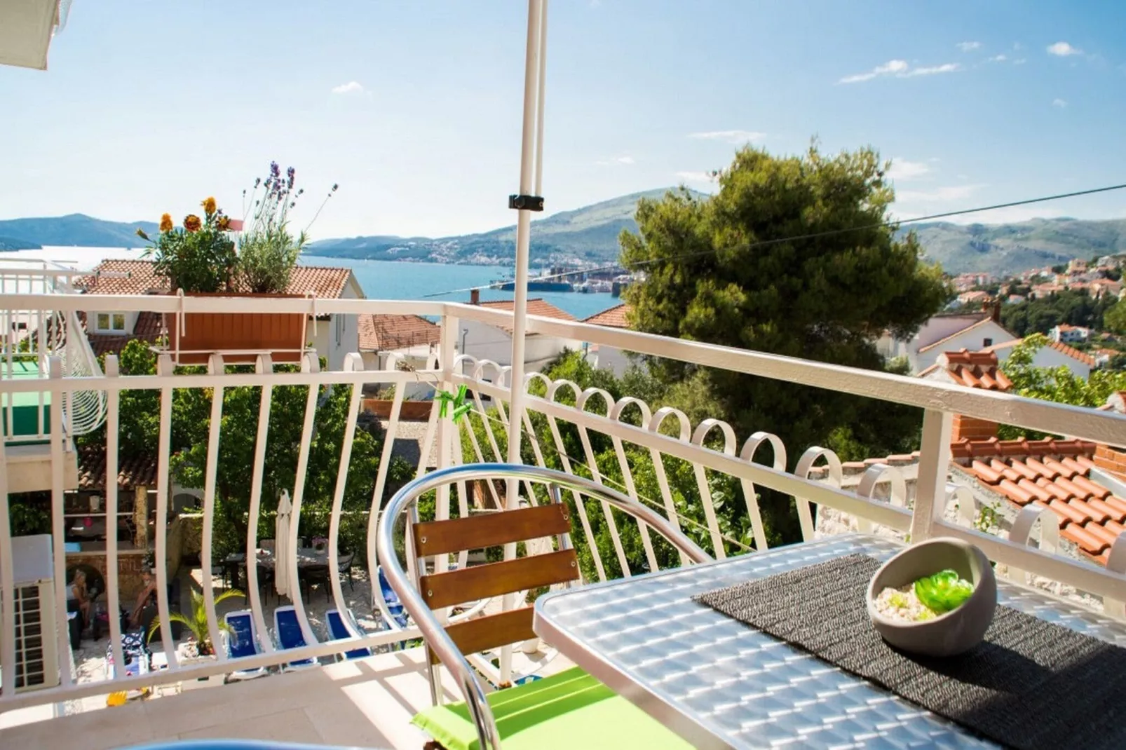 Villa Stil - Studio Apartment with Balcony and Sea View 101-Terrasbalkon