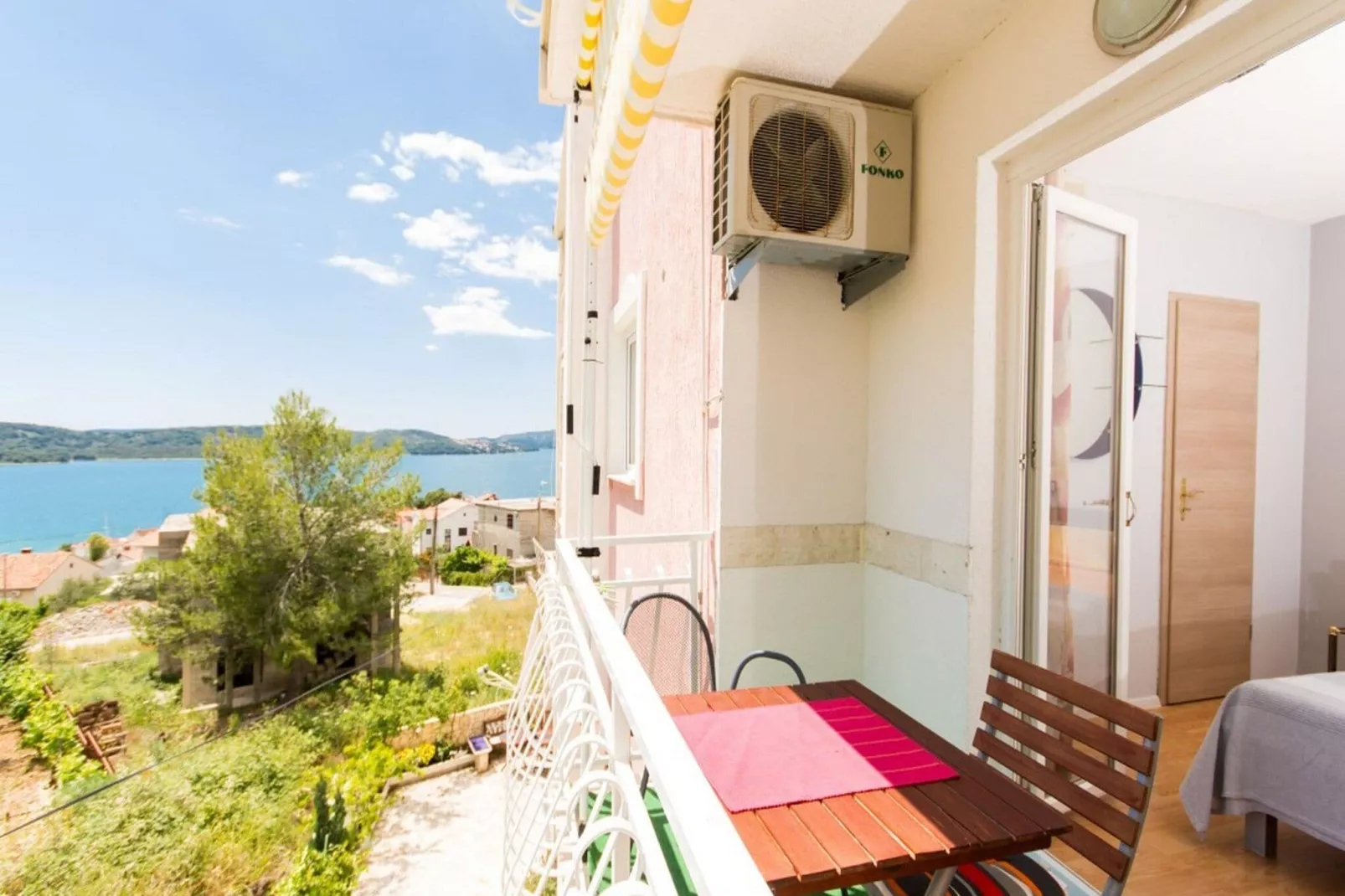 Villa Stil - One Bedroom Apartment with Balcony and Sea View 104 (Luxsor)-Terrasbalkon