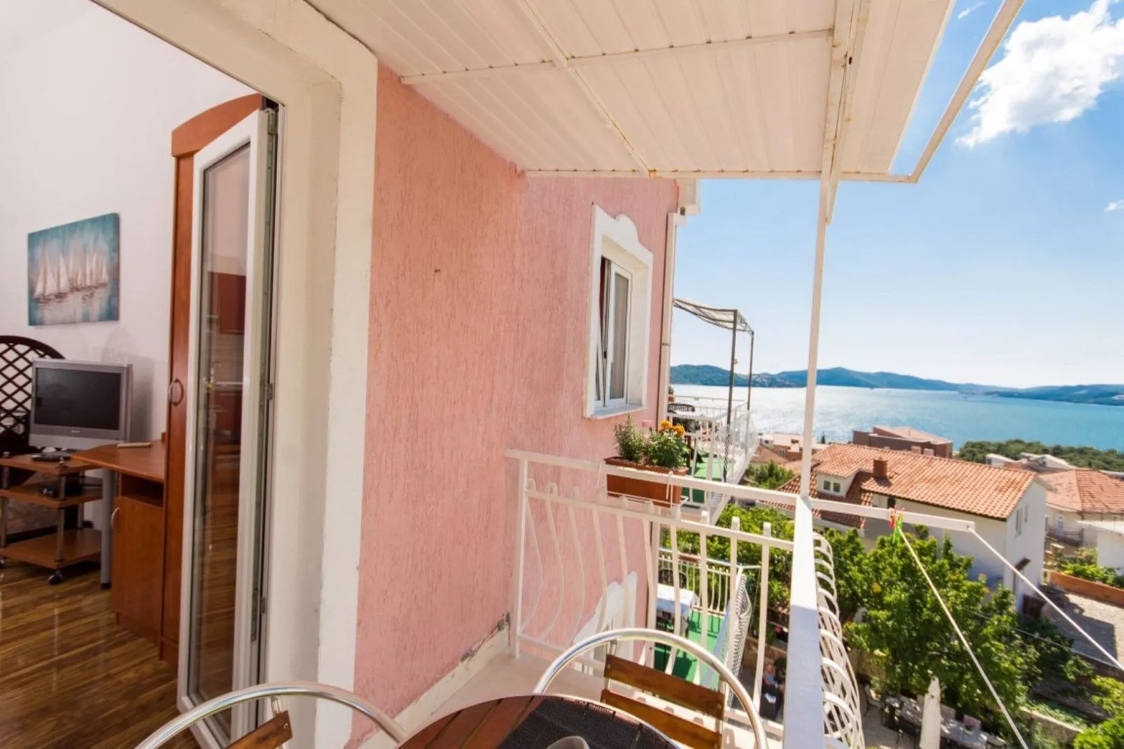 Villa Stil - Studio Apartment with Balcony and Sea View 201-Terrasbalkon