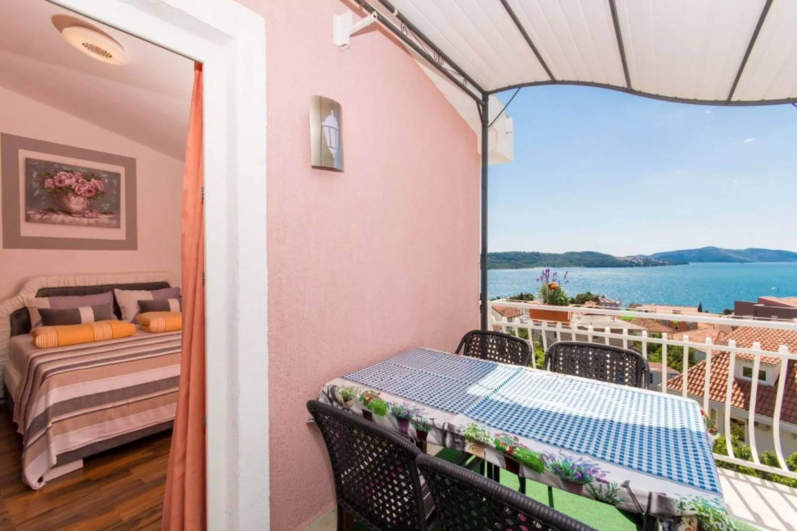 Villa Stil - One Bedroom Apartment with Balcony and Sea View 202-Terrasbalkon