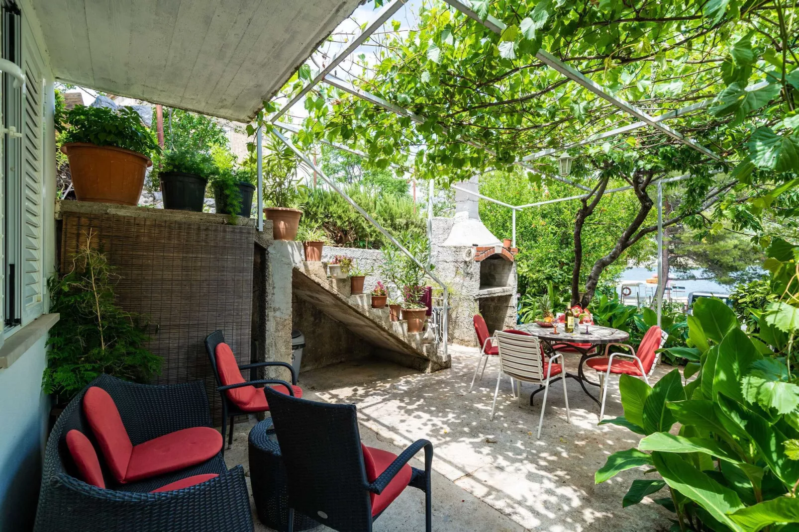 Apartments Zarac - One Bedroom Apartment with Terrace-Terras