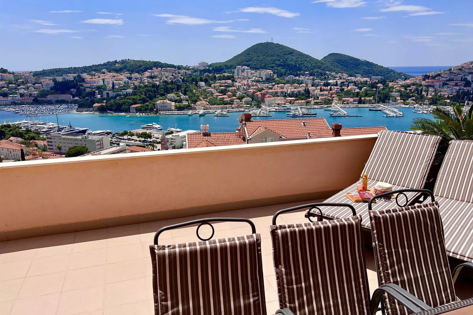 Apartment Lana - Two Bedroom Apartment with Terrace and Sea View-Terras