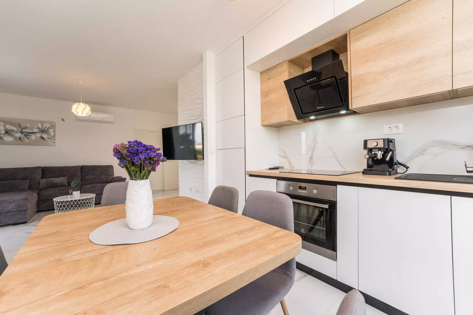 Luxury D Apartments - Two Bedroom Apartment with Terrace A1-Keuken