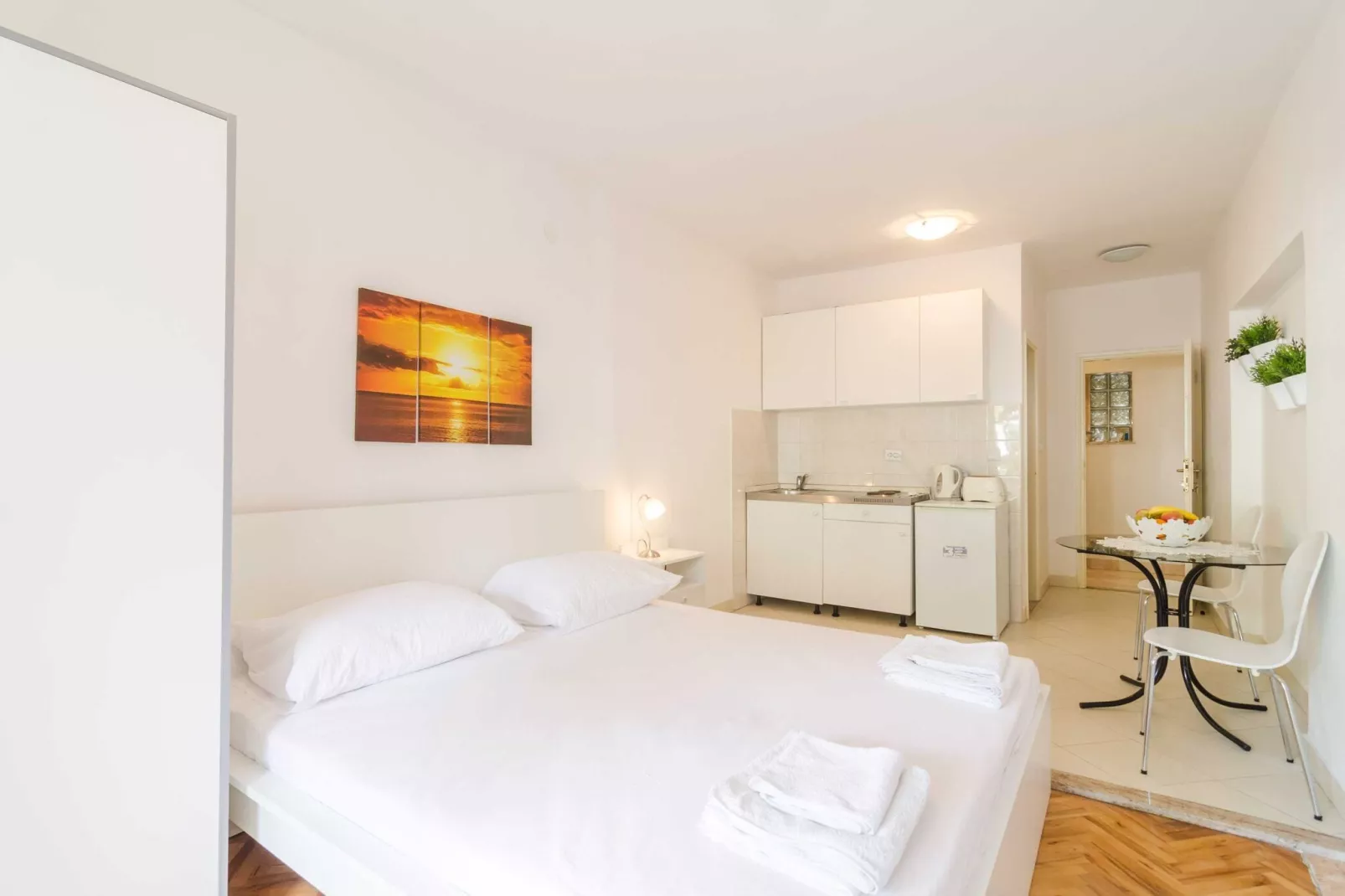 House Apartments Ariva - Studio Apartment with Balcony (2 Adults) - A2-Binnen