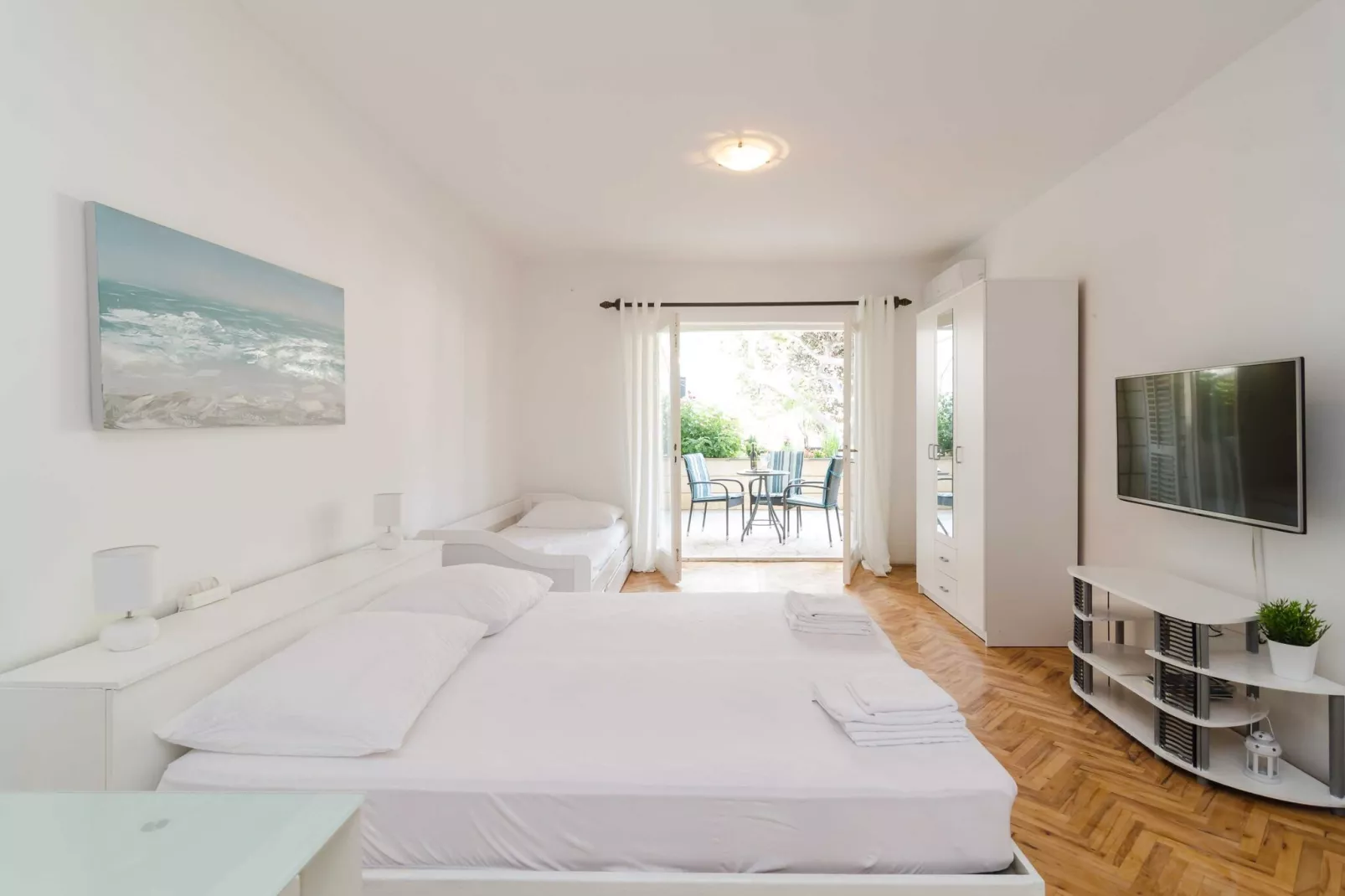 House Apartments Ariva - Superior Studio Apartment with Balcony (3 Adults) - A3-Woonkamer