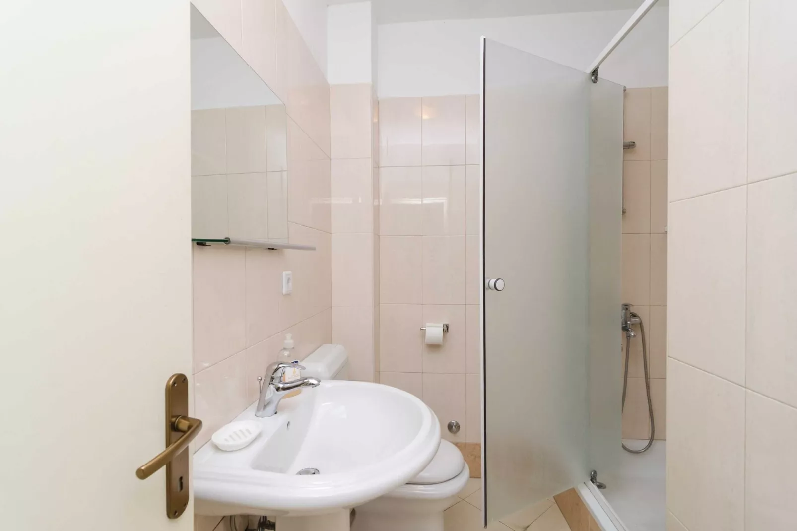 House Apartments Ariva - Superior Studio Apartment with Balcony (3 Adults) - A3-Badkamer