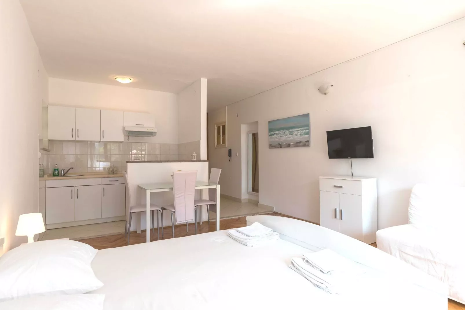 House Apartments Ariva - Studio Apartment with Balcony (3 Adults)  - A1-Binnen