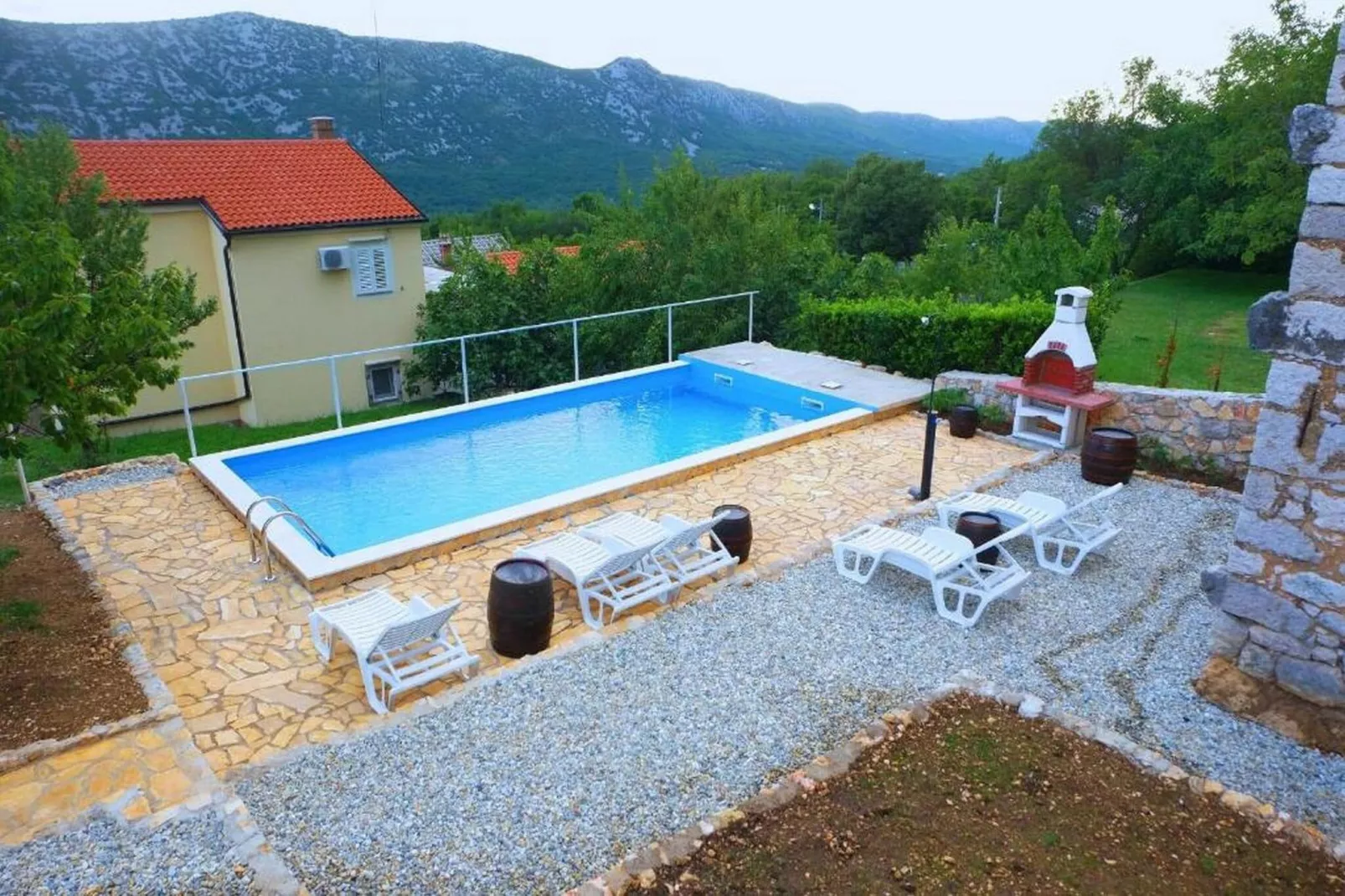 Holiday Home Katarina - Three Bedroom Holiday Home with Terrace and Swimming Pool-Zwembad