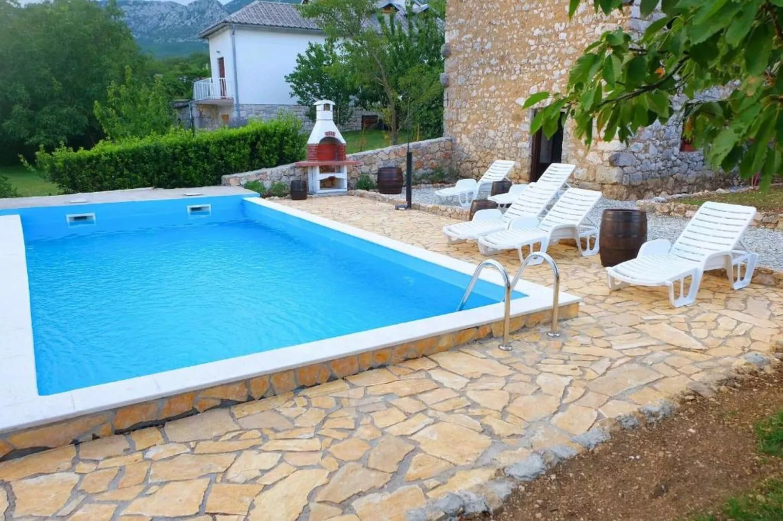 Holiday Home Katarina - Three Bedroom Holiday Home with Terrace and Swimming Pool-Zwembad