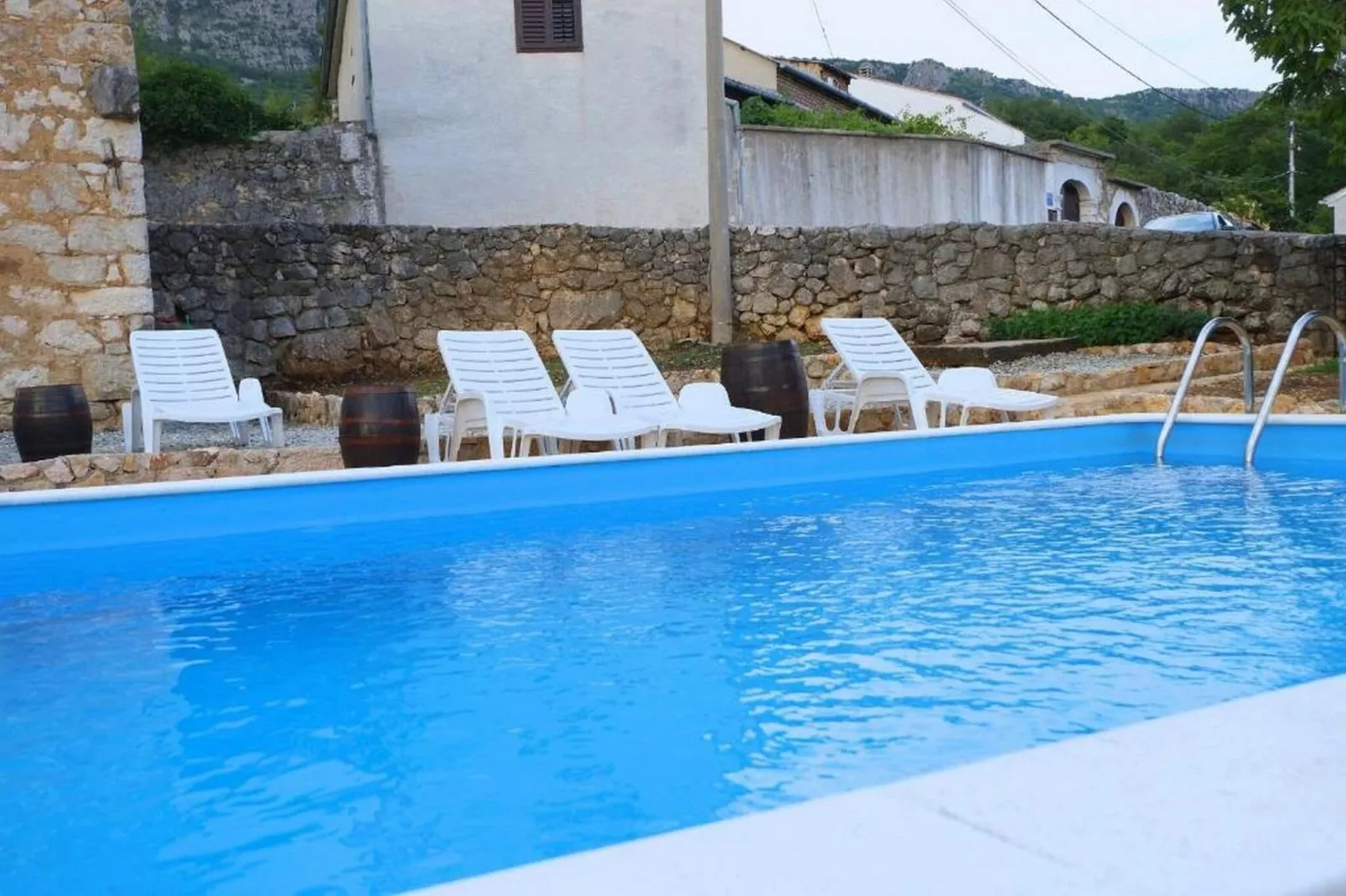 Holiday Home Katarina - Three Bedroom Holiday Home with Terrace and Swimming Pool-Zwembad