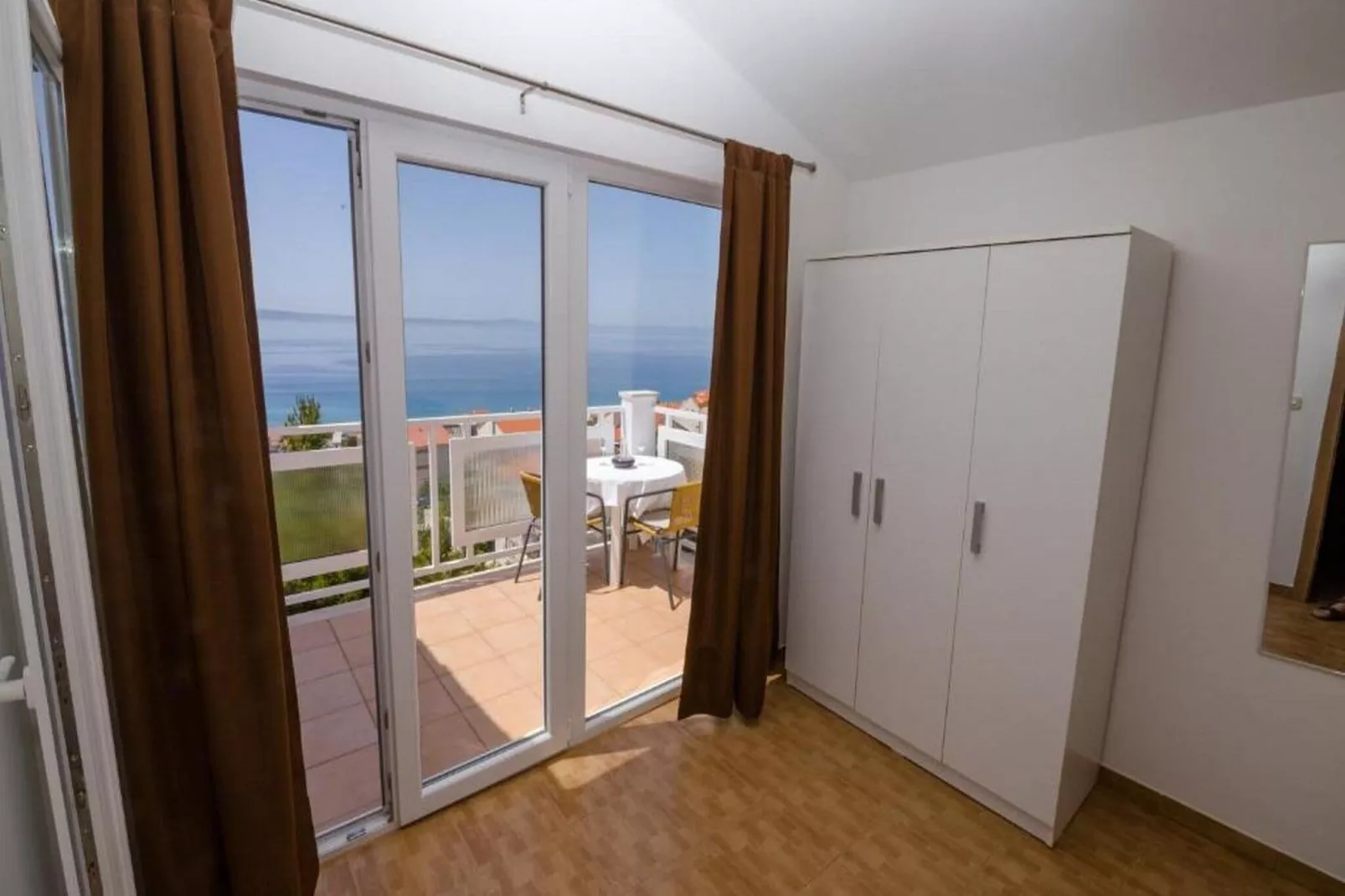 Apartments Bandalo - Two Bedroom Apartment with Balcony A2-Slaapkamer