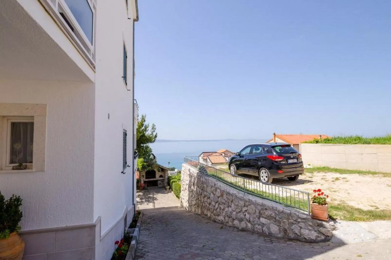 Apartments Bandalo - One Bedroom Apartment with Sea View A3-Parkeerplaats